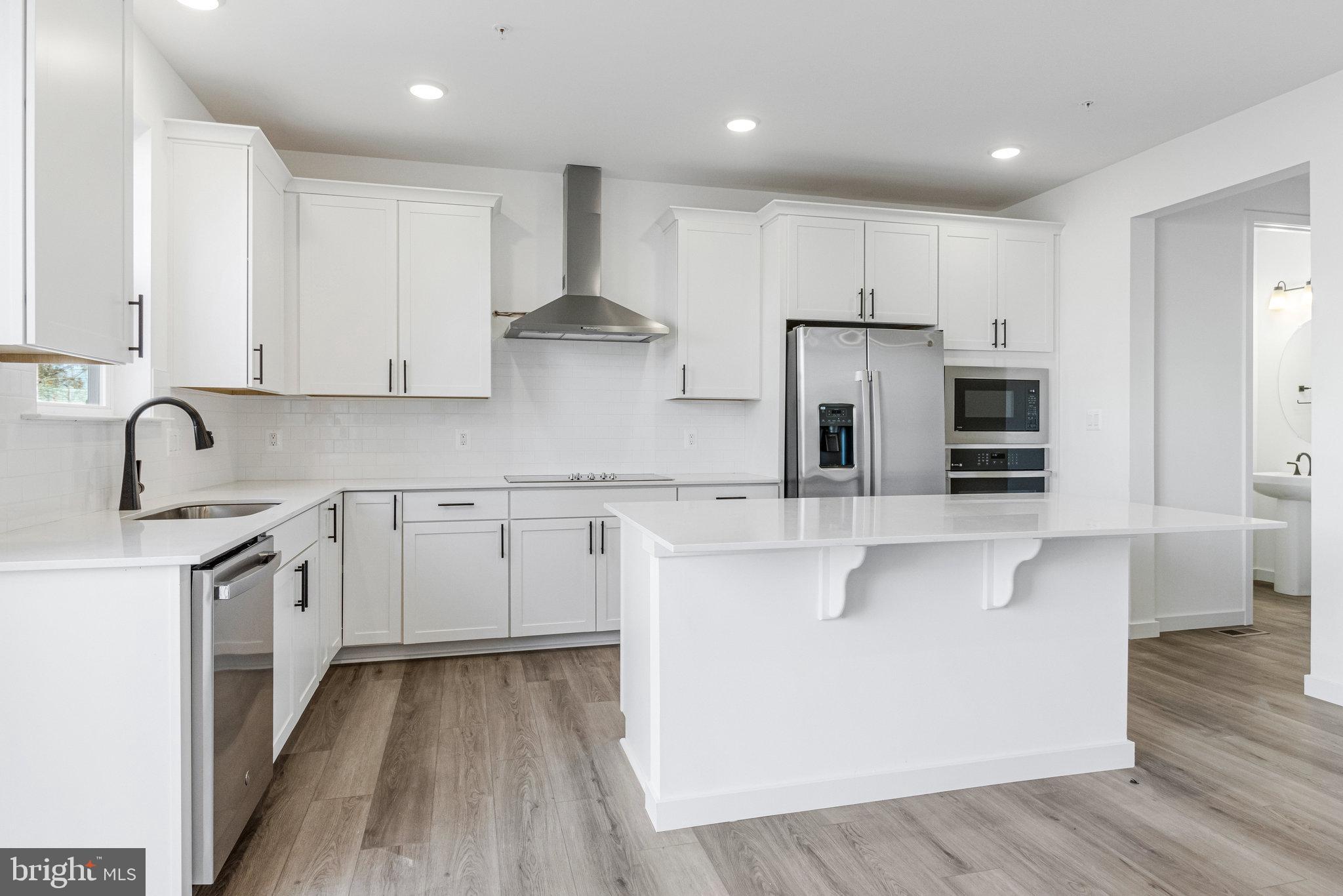 ENCLAVE AT ARUNDEL HILLS - Residential