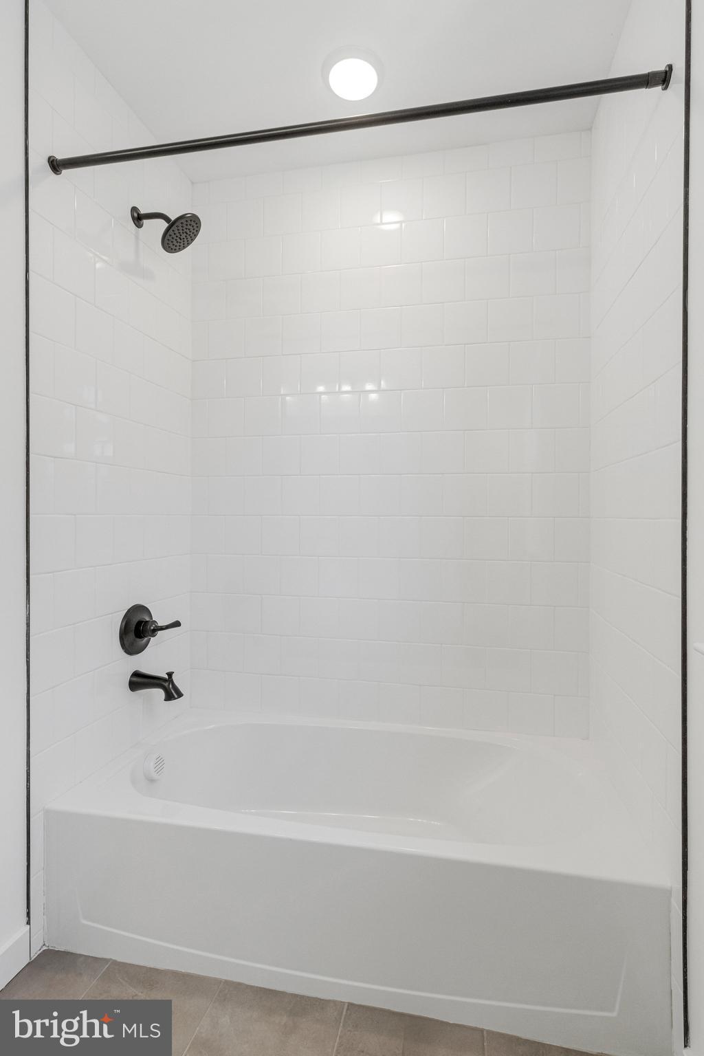 ENCLAVE AT ARUNDEL HILLS - Residential