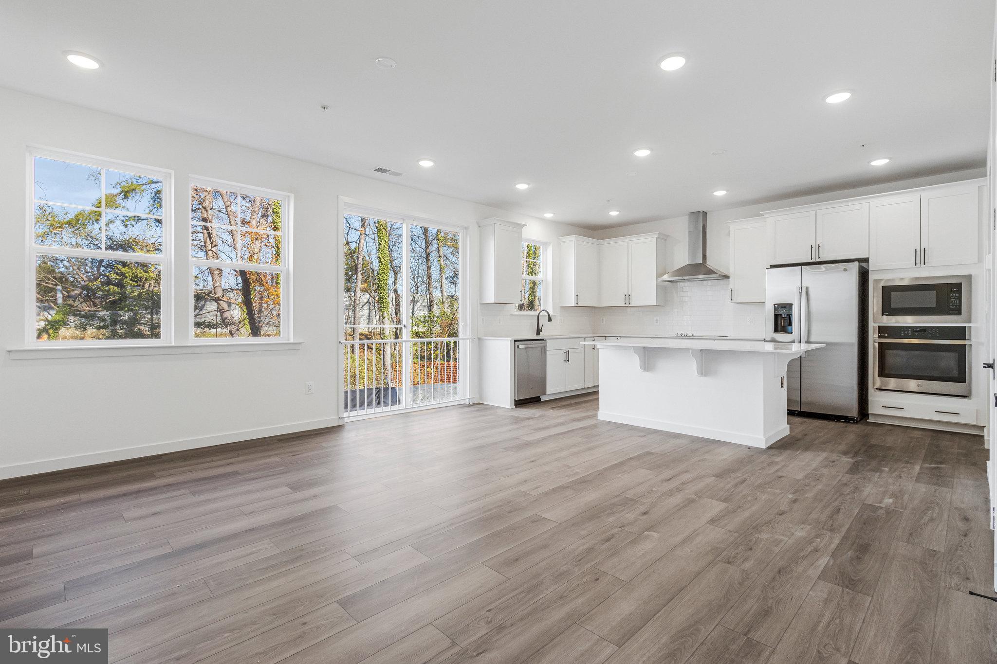 ENCLAVE AT ARUNDEL HILLS - Residential