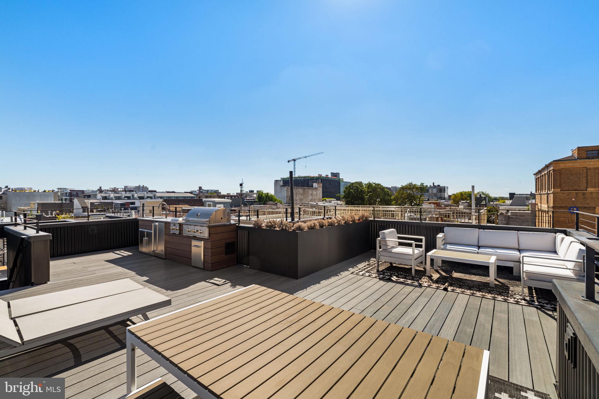GRADUATE HOSPITAL - Residential
