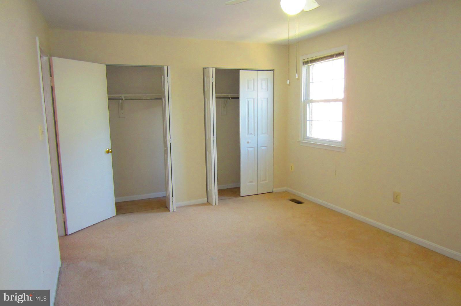 LAKEPOINTE - Residential Lease