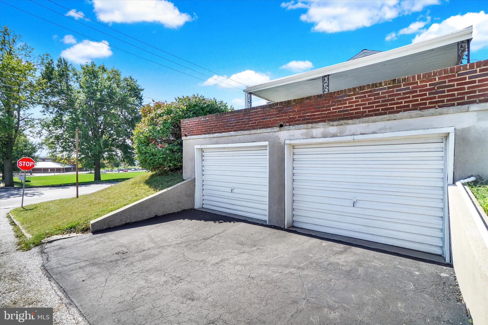 WEST MANCHESTER - Residential