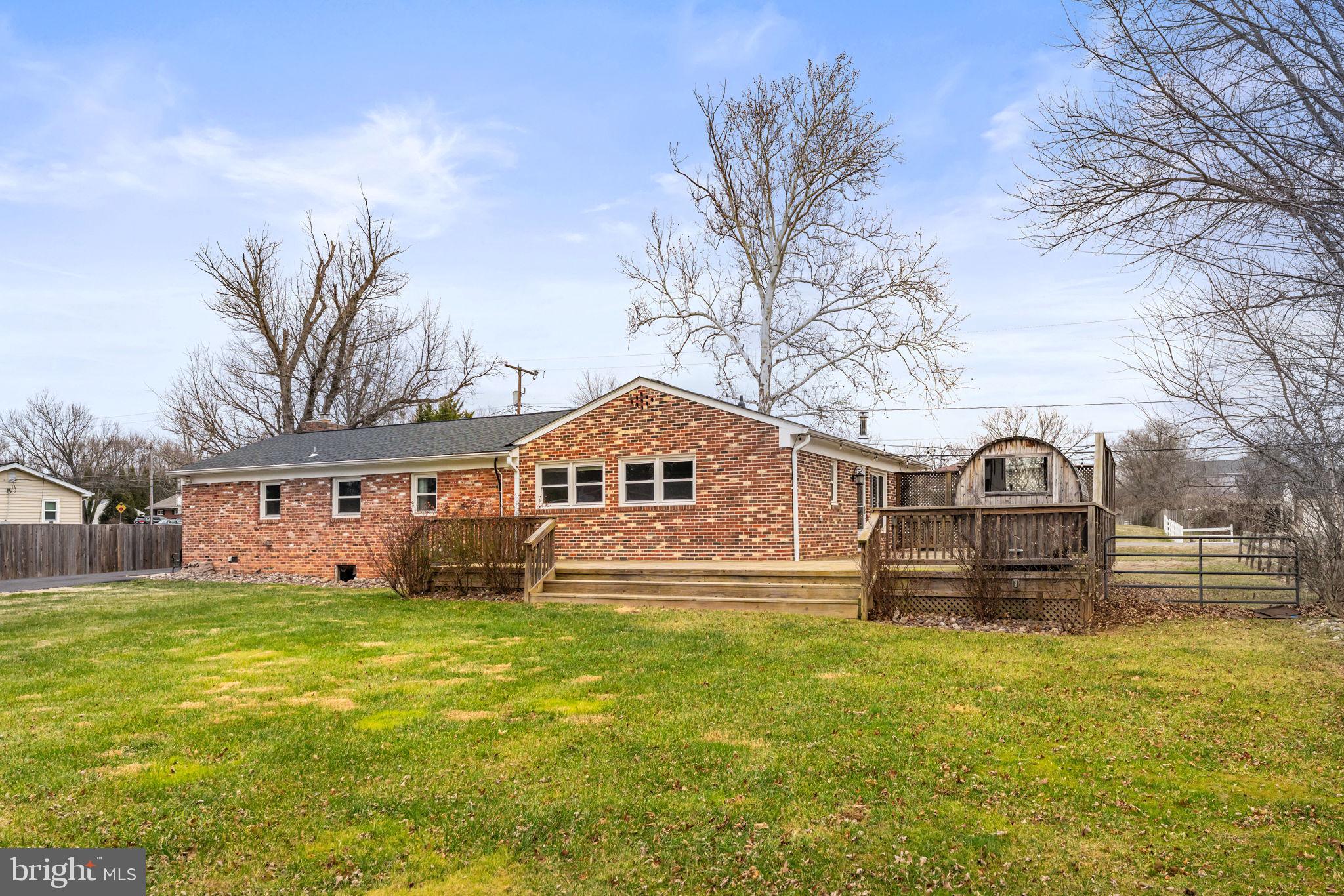 BROAD RUN FARMS - Residential