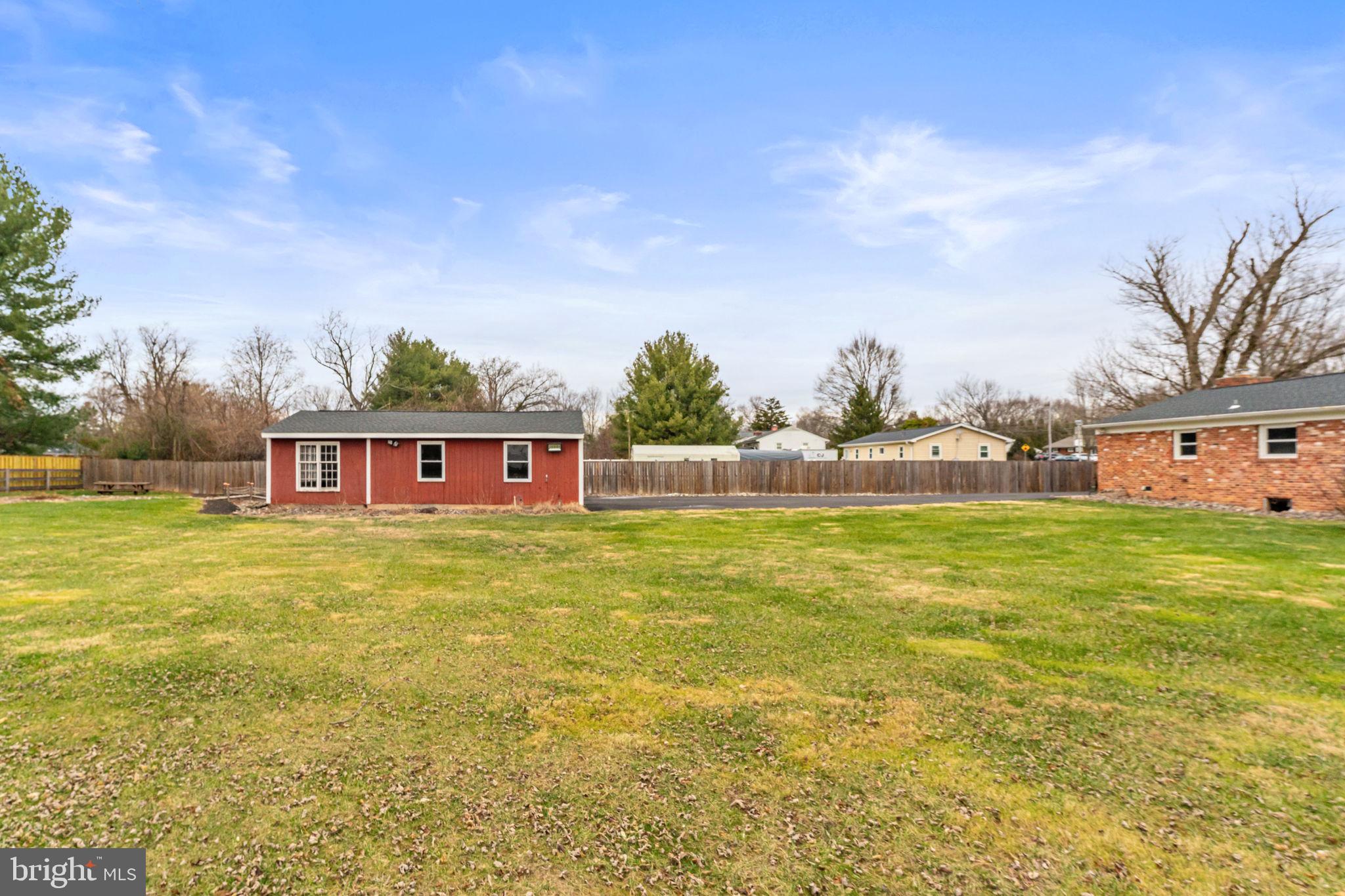 BROAD RUN FARMS - Residential
