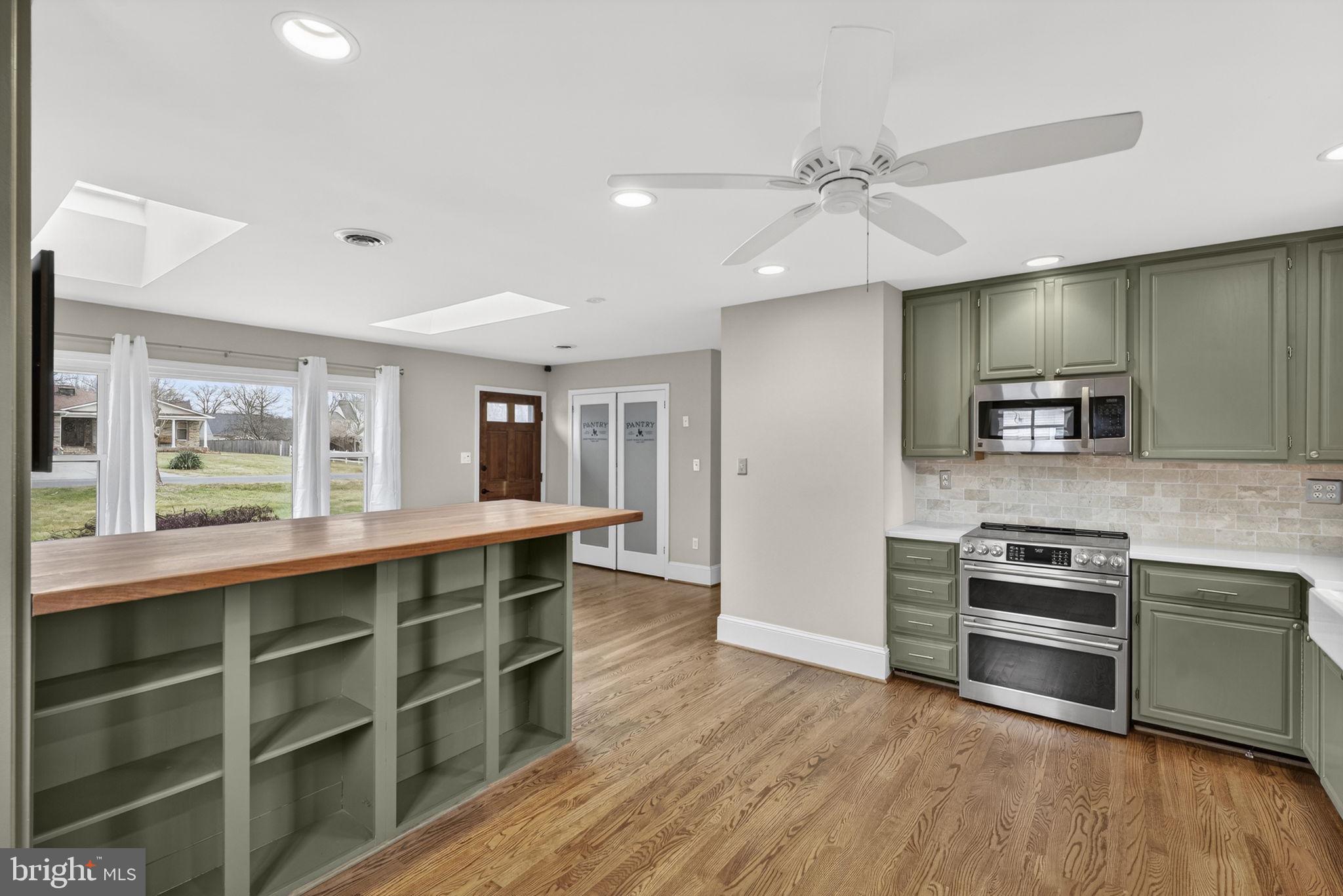 BROAD RUN FARMS - Residential