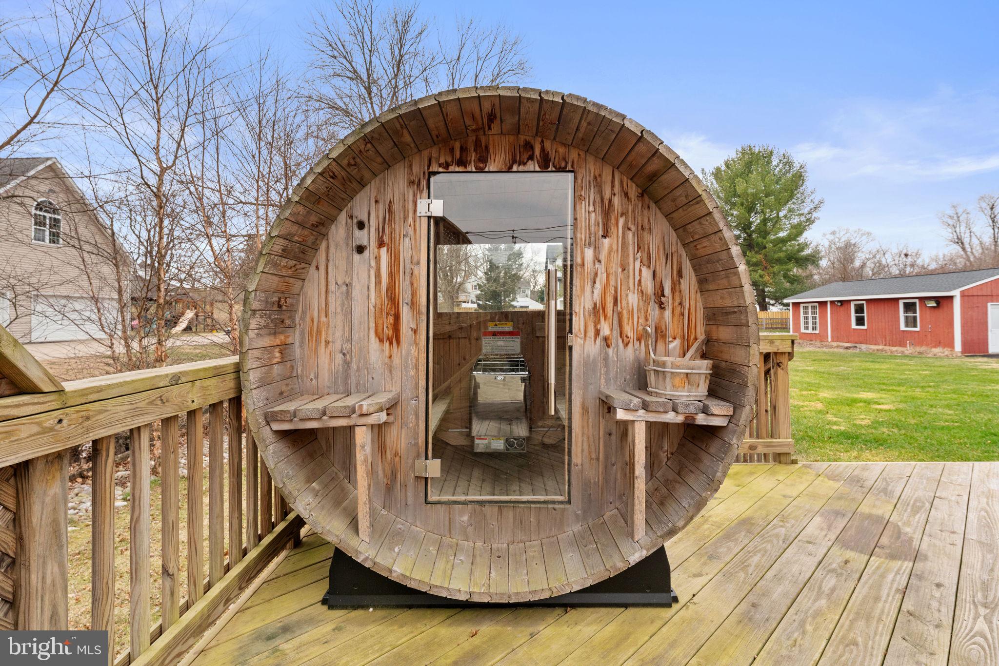 BROAD RUN FARMS - Residential