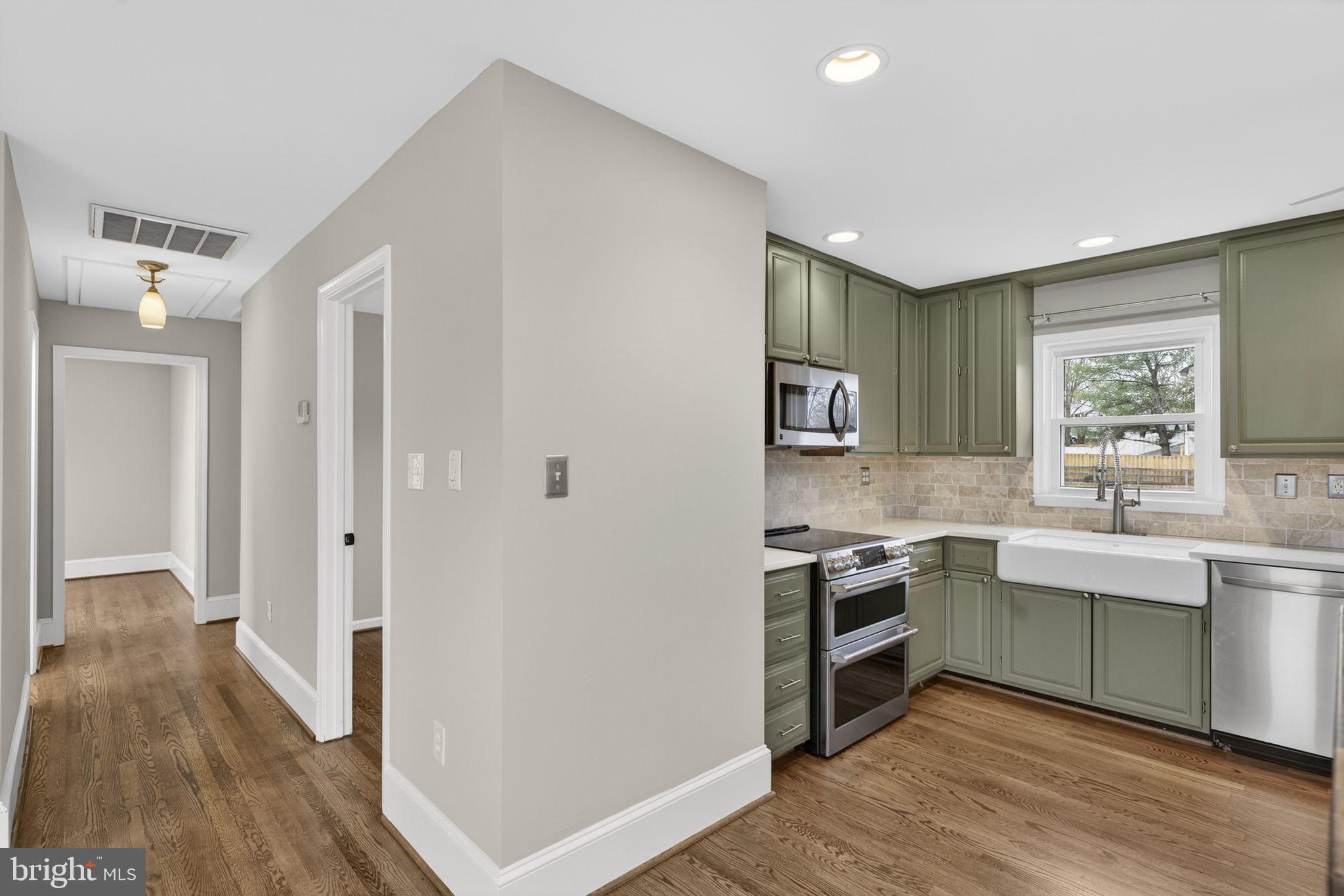 BROAD RUN FARMS - Residential