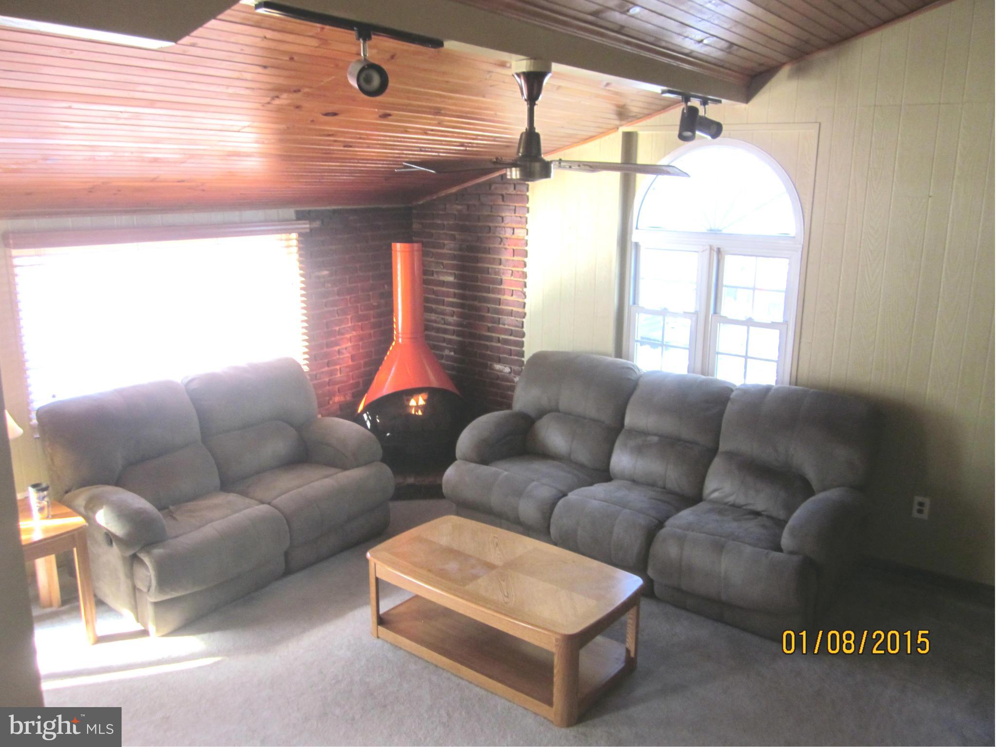 WOODSIDE - Residential