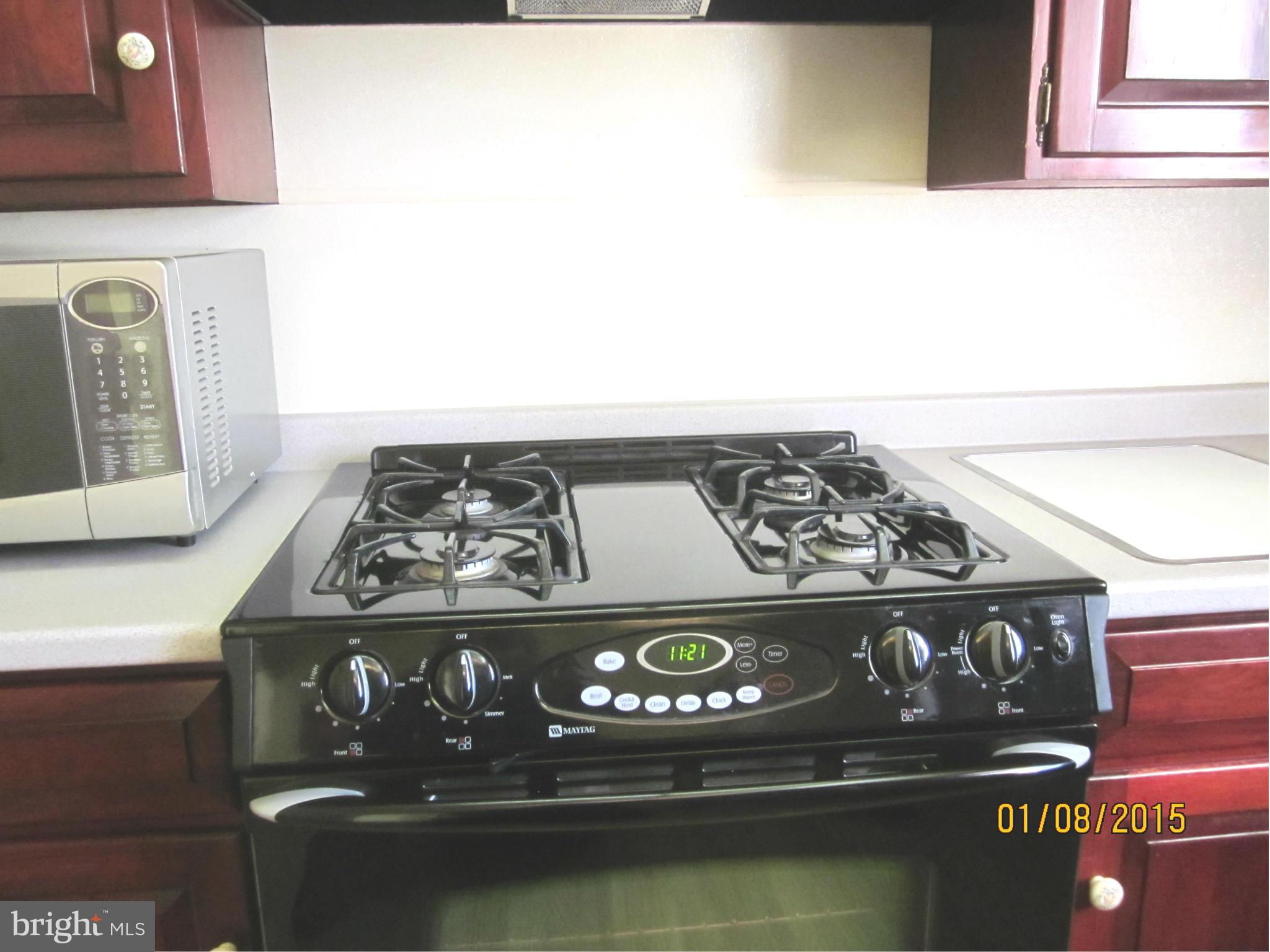 WOODSIDE - Residential