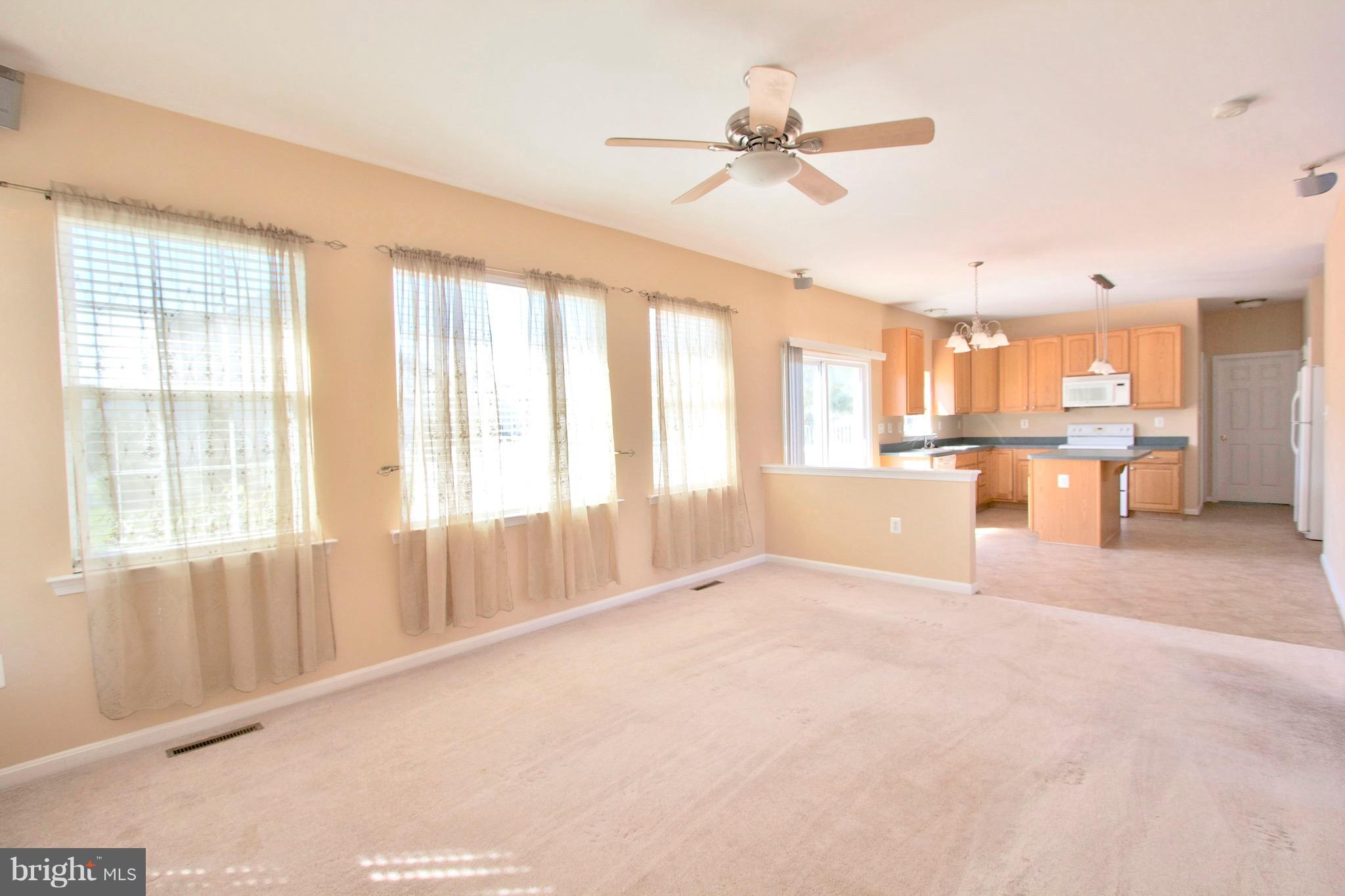 VILLAGES AT LEONARDTOWN - Residential Lease