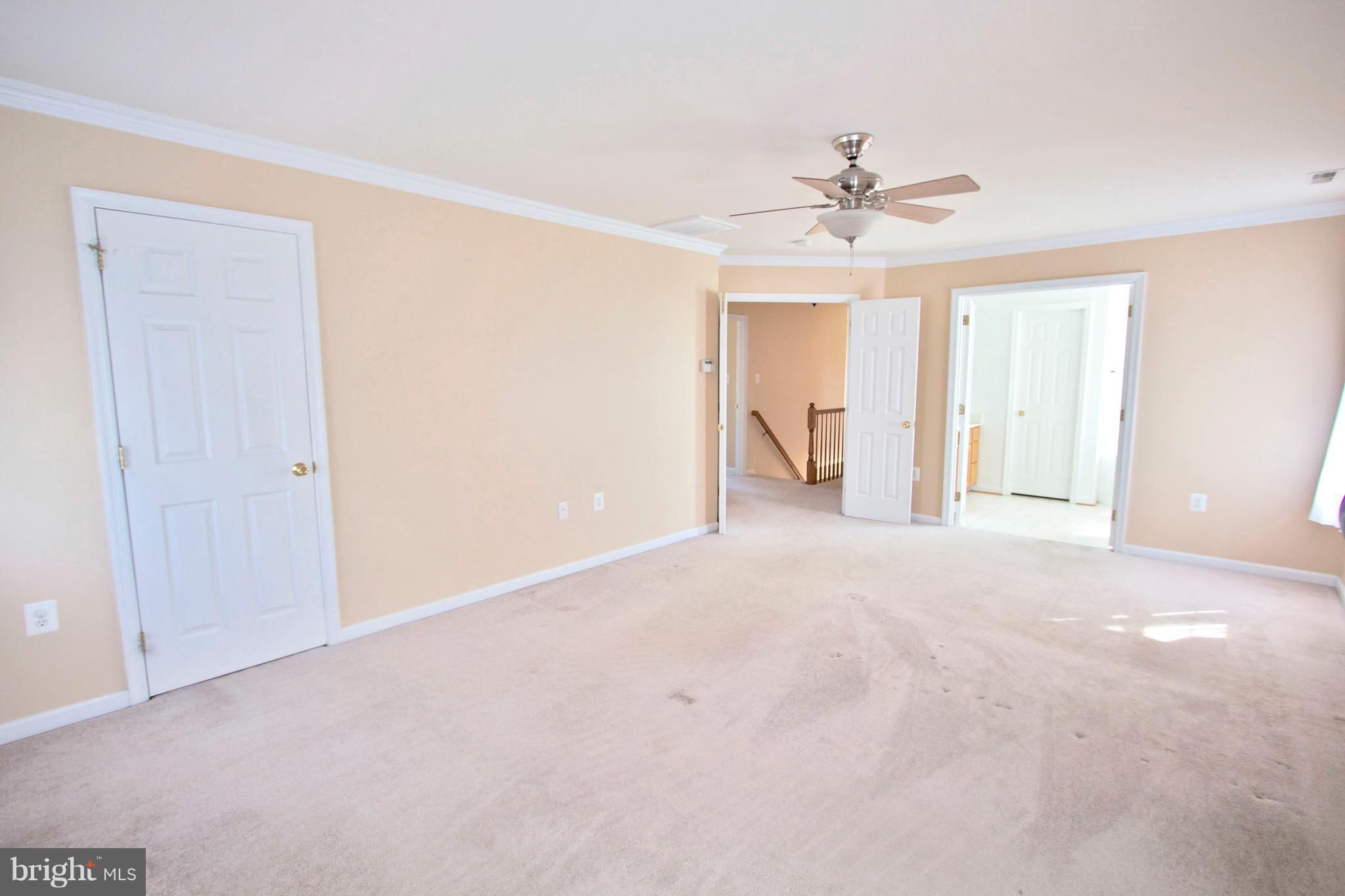 VILLAGES AT LEONARDTOWN - Residential Lease