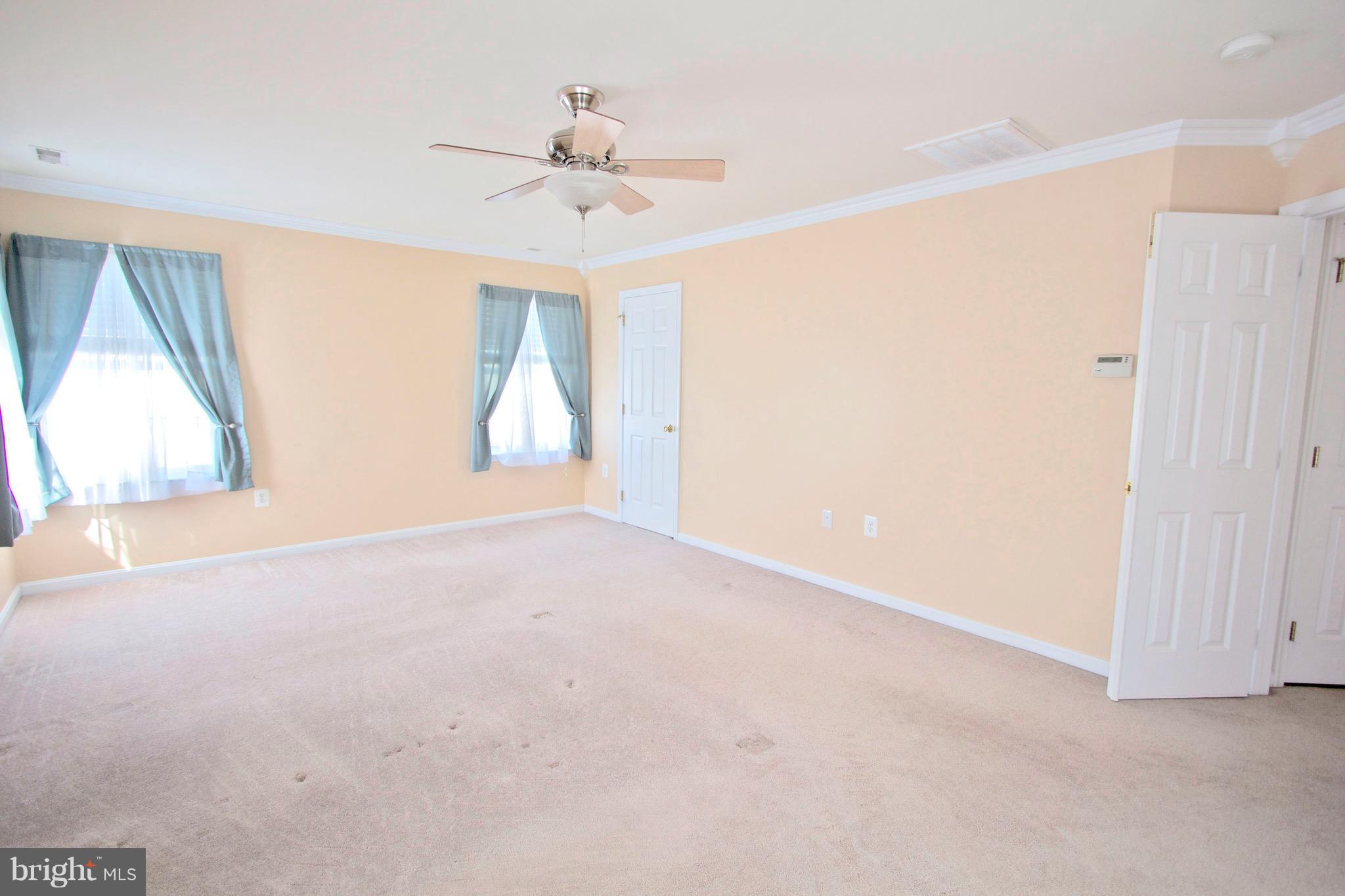 VILLAGES AT LEONARDTOWN - Residential Lease