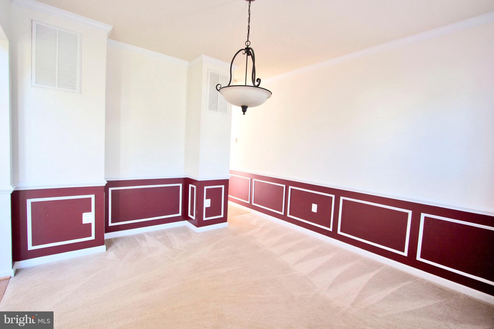 VILLAGES AT LEONARDTOWN - Residential Lease