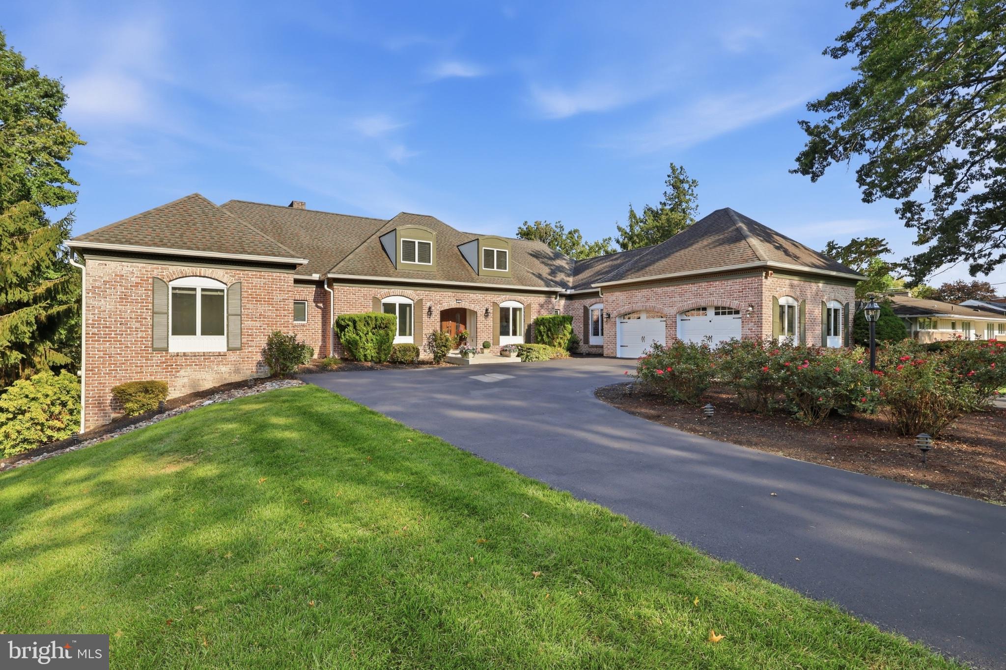 21 EASTGATE DRIVE