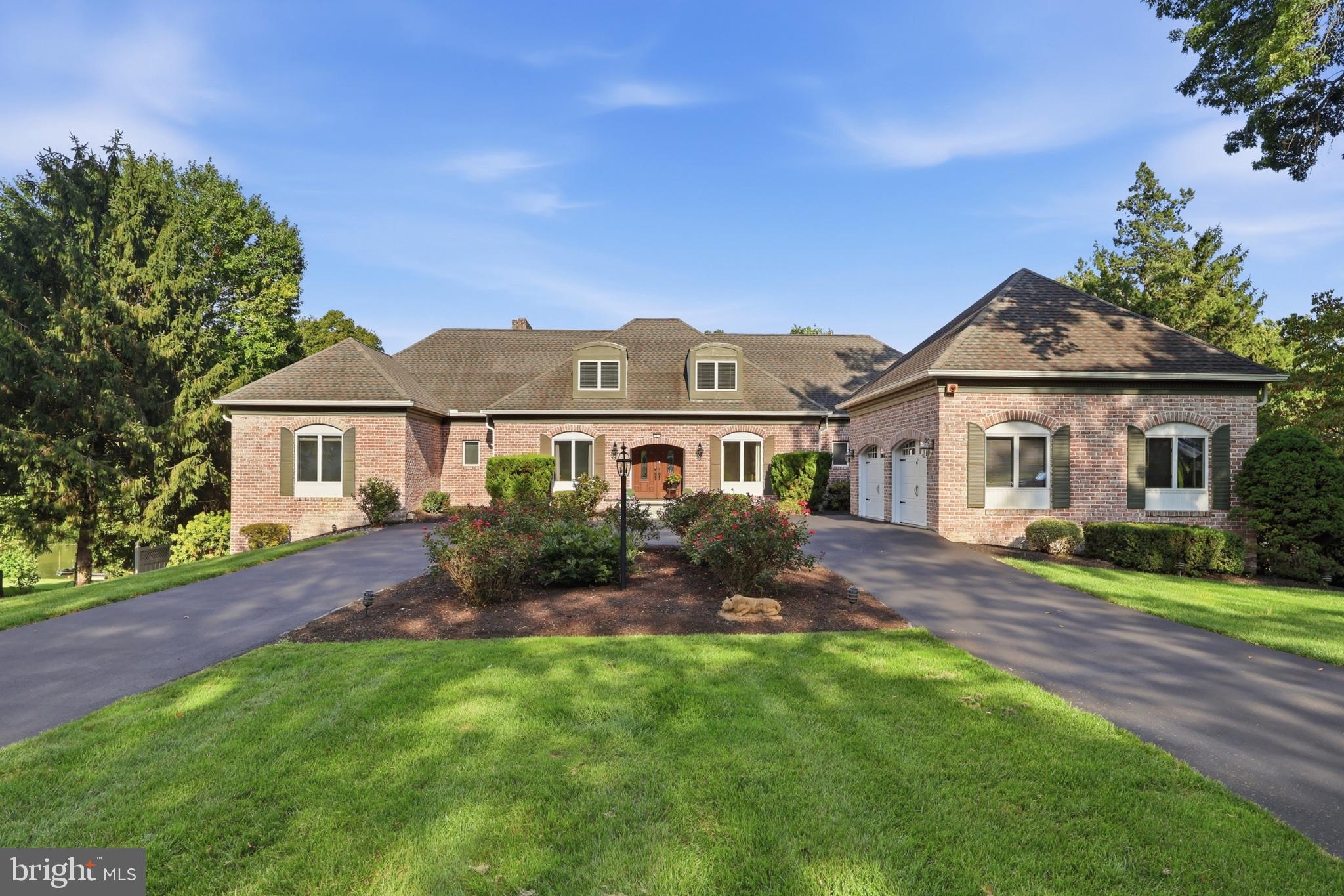 21 EASTGATE DRIVE