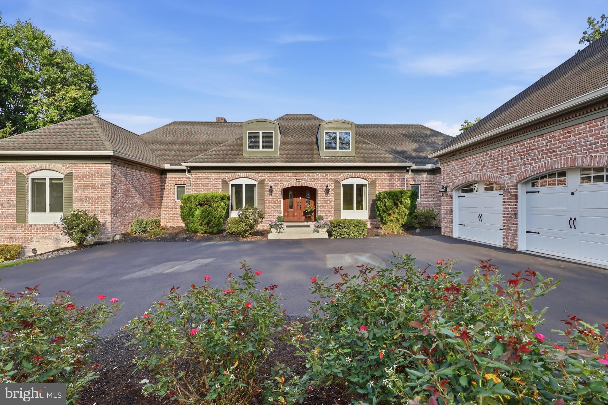 21 EASTGATE DRIVE
