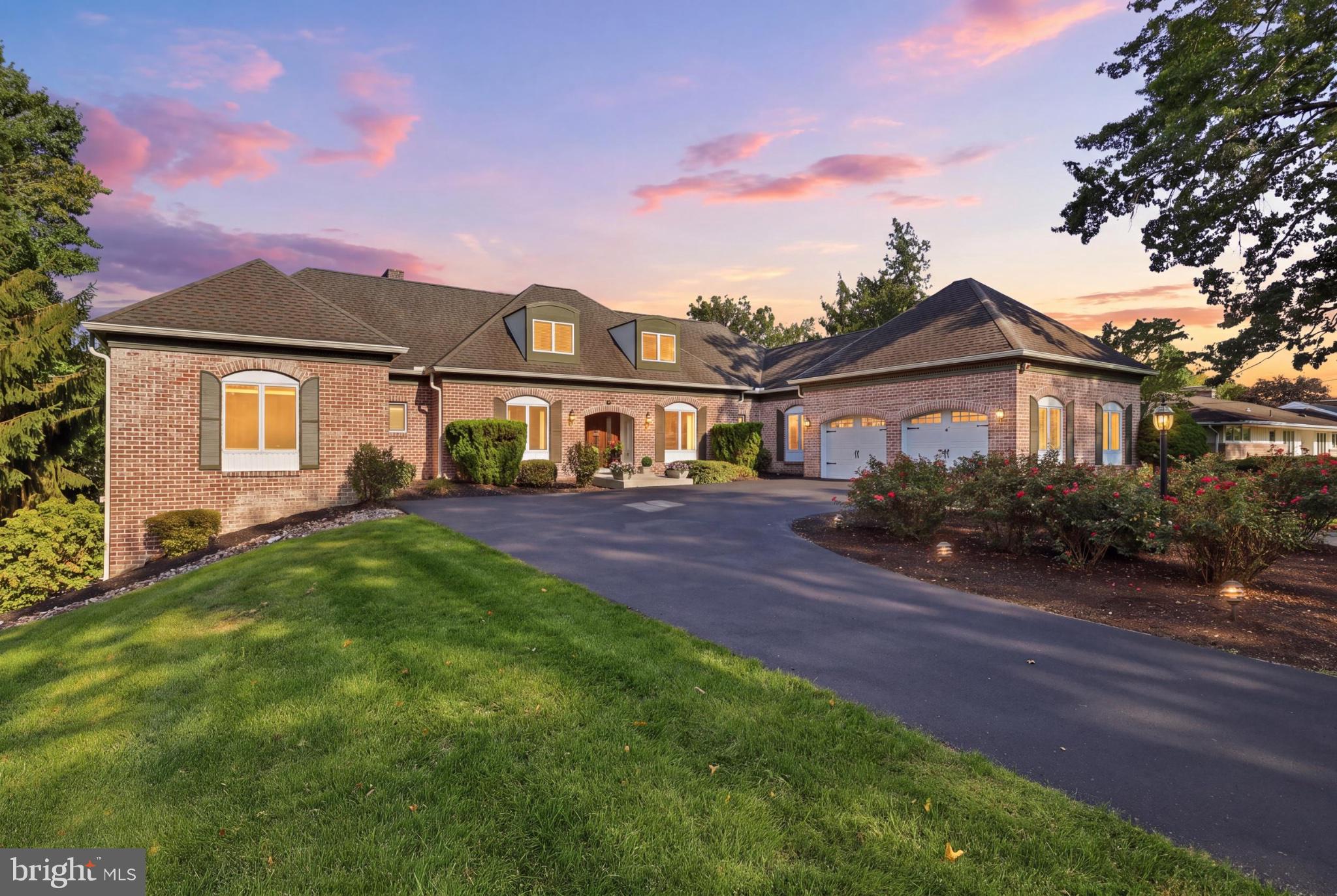 21 EASTGATE DRIVE