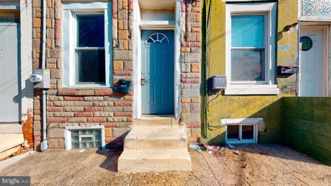 Townhouse For Rent - 3927 Warren Street<br/> PHILADELPHIA, PA 19104