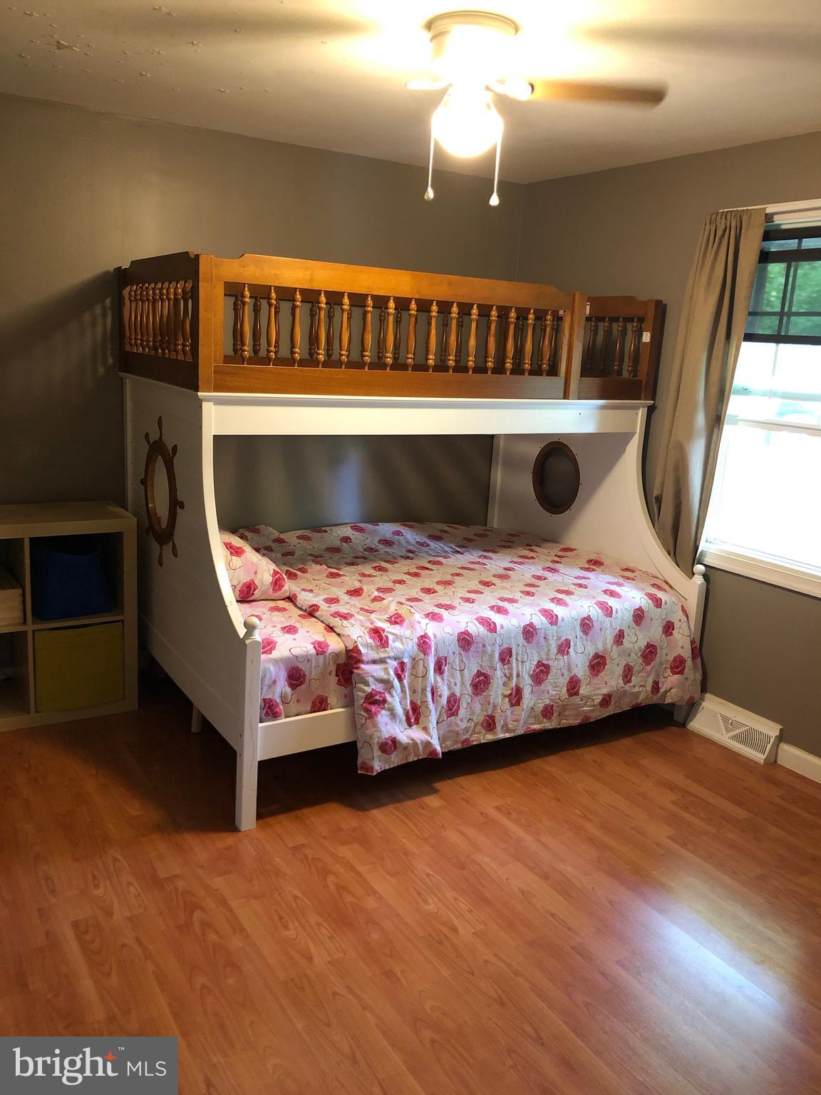 JEFFERSON PLACE - Residential