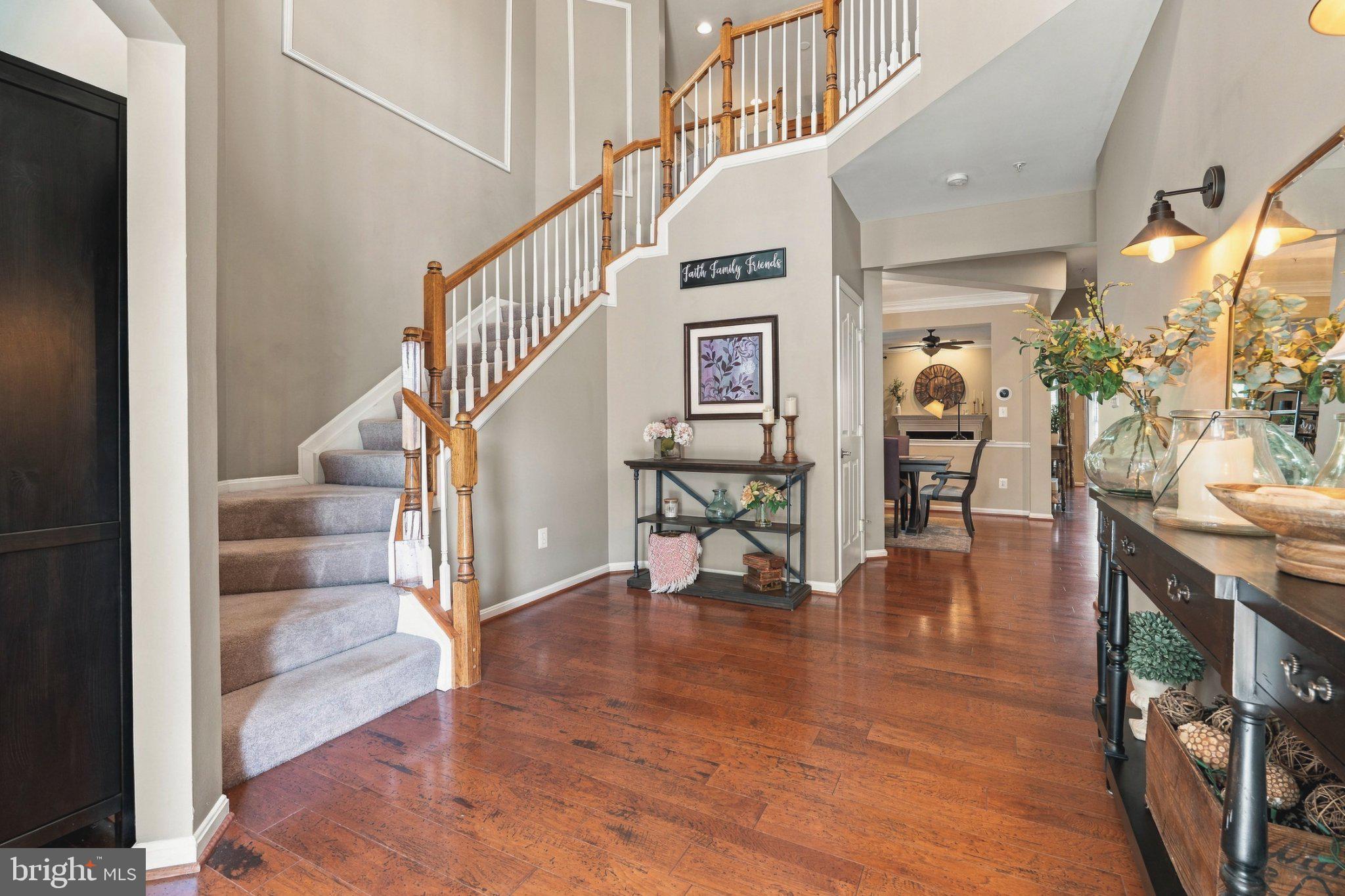 811 BRIDLE PATH