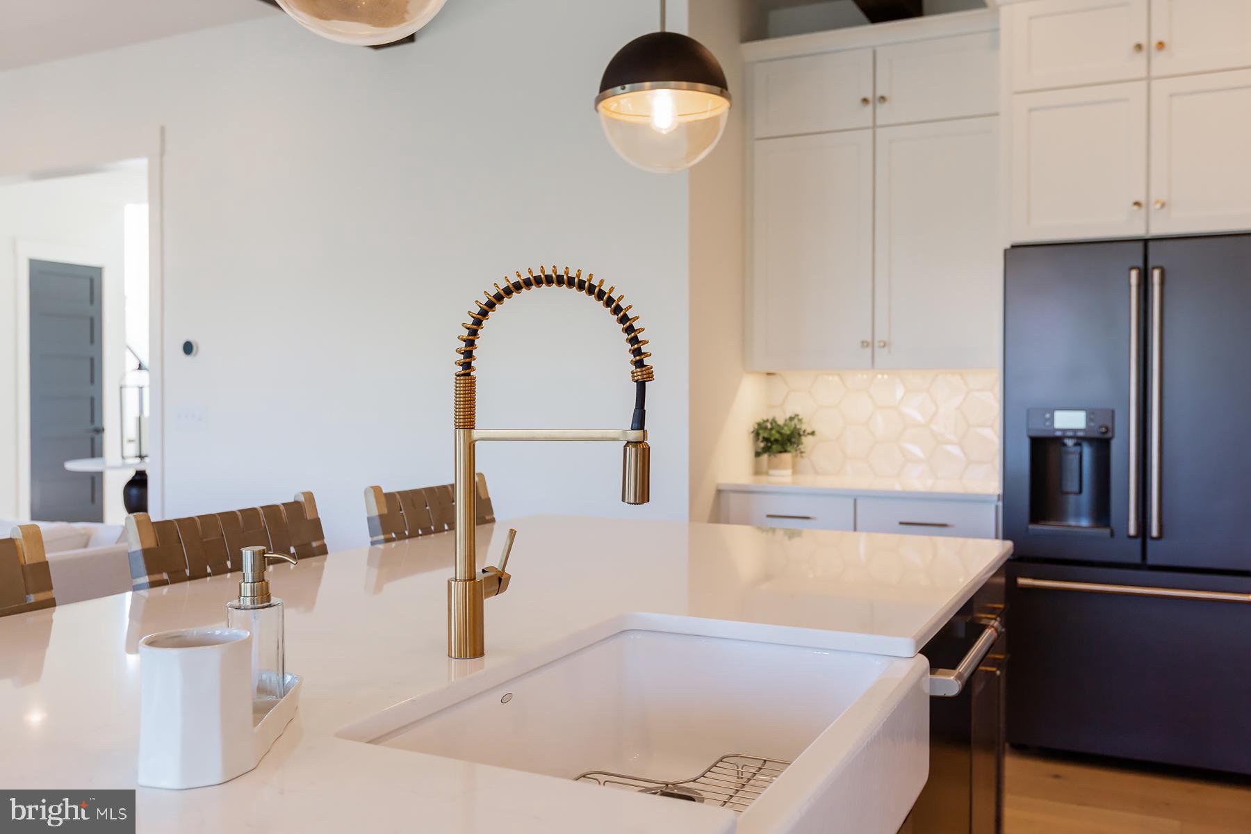 LITITZ BEND - Residential