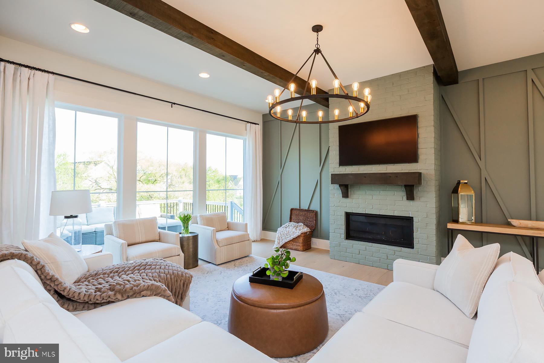 LITITZ BEND - Residential