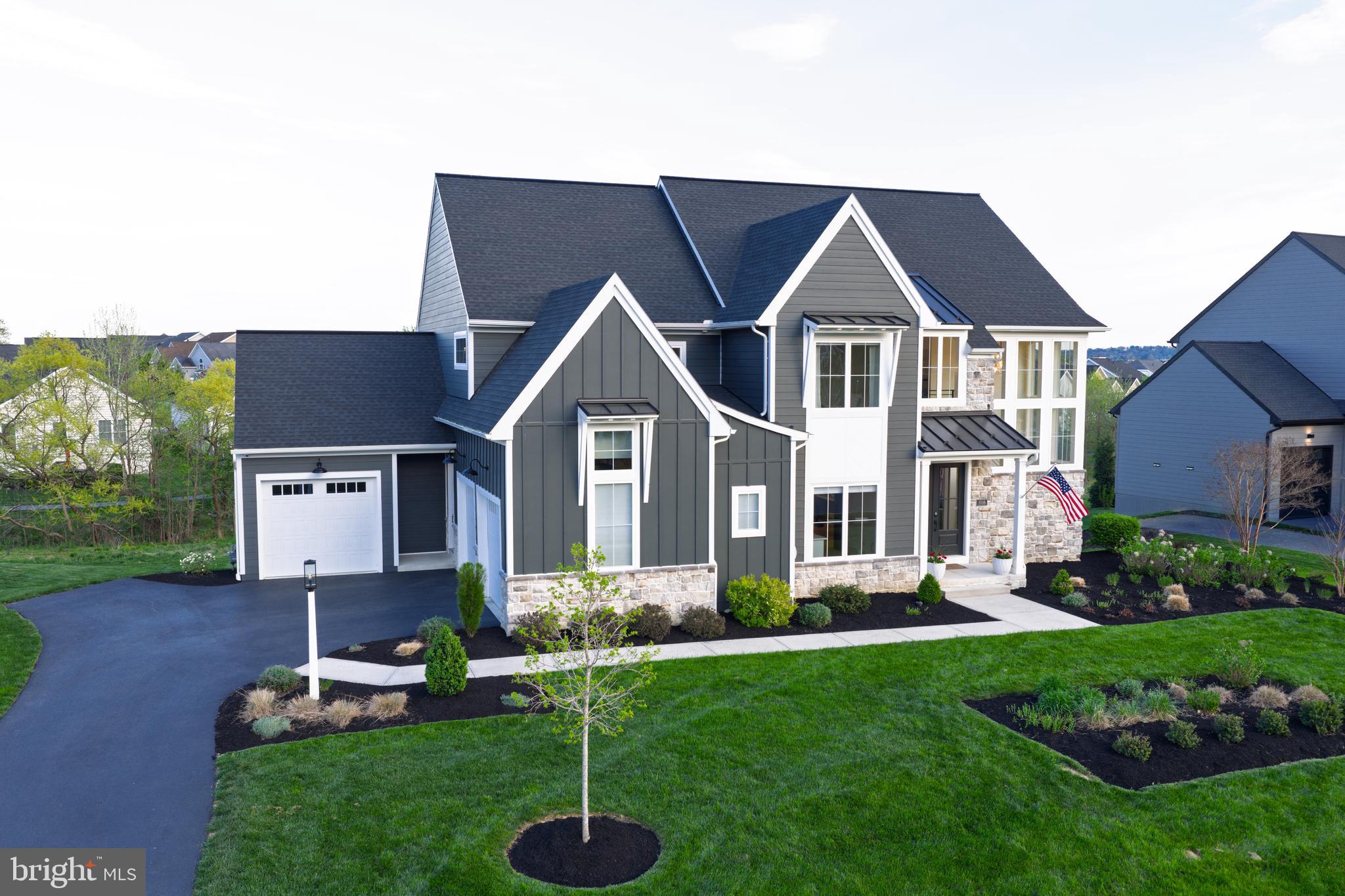 LITITZ BEND - Residential