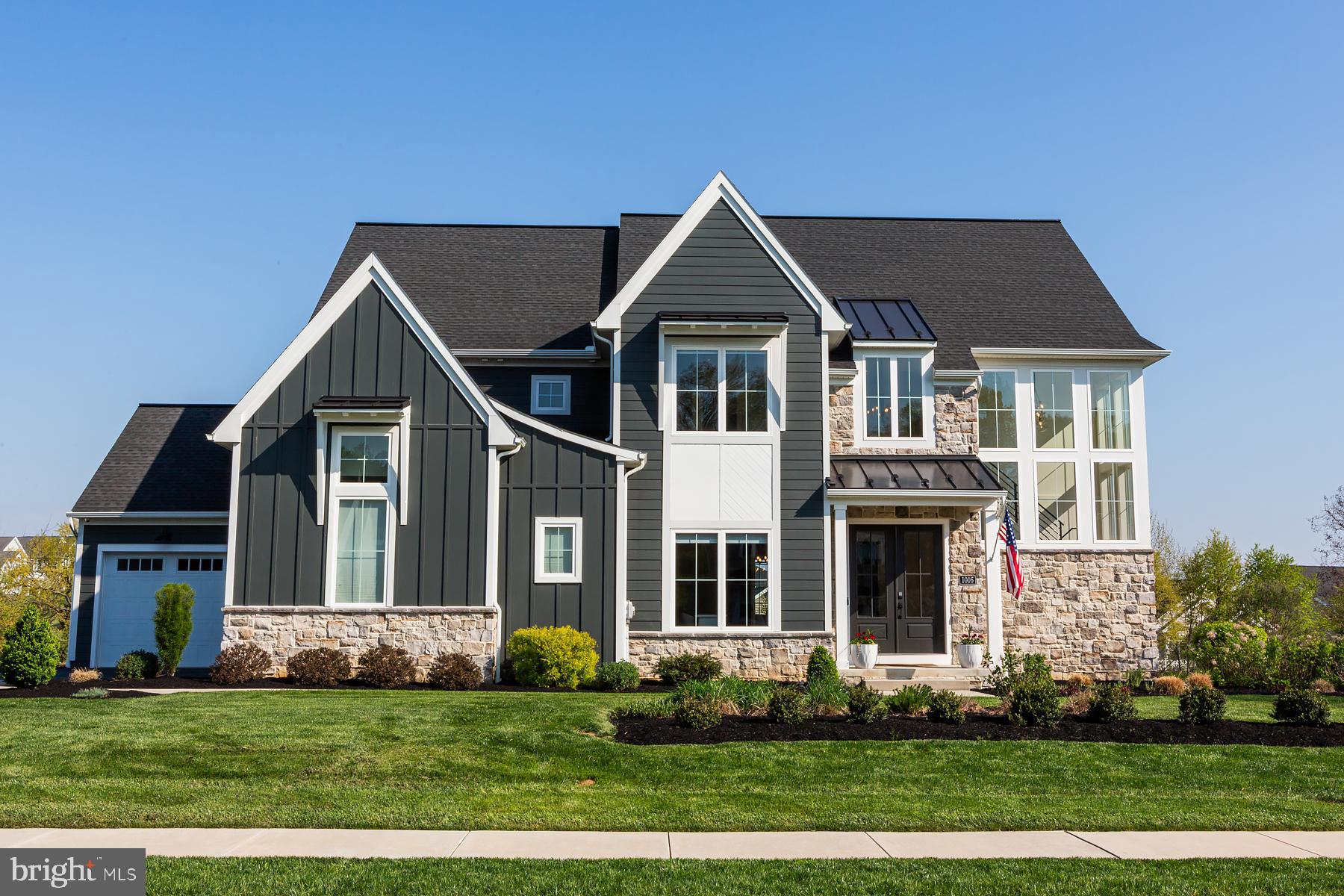 LITITZ BEND - Residential