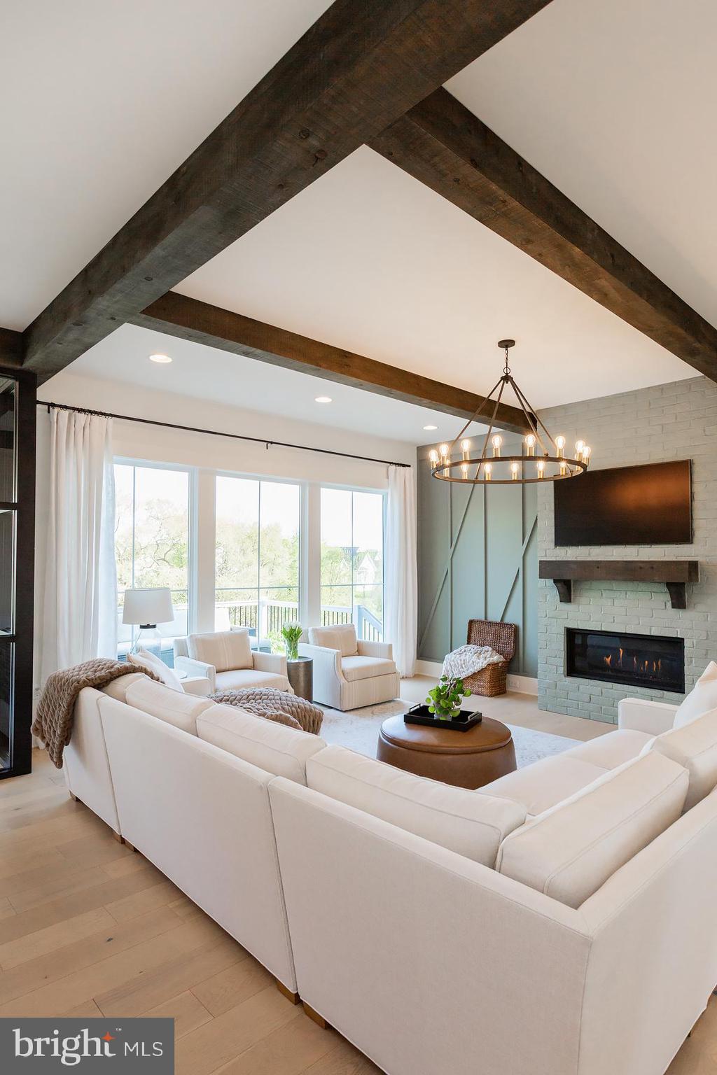 LITITZ BEND - Residential