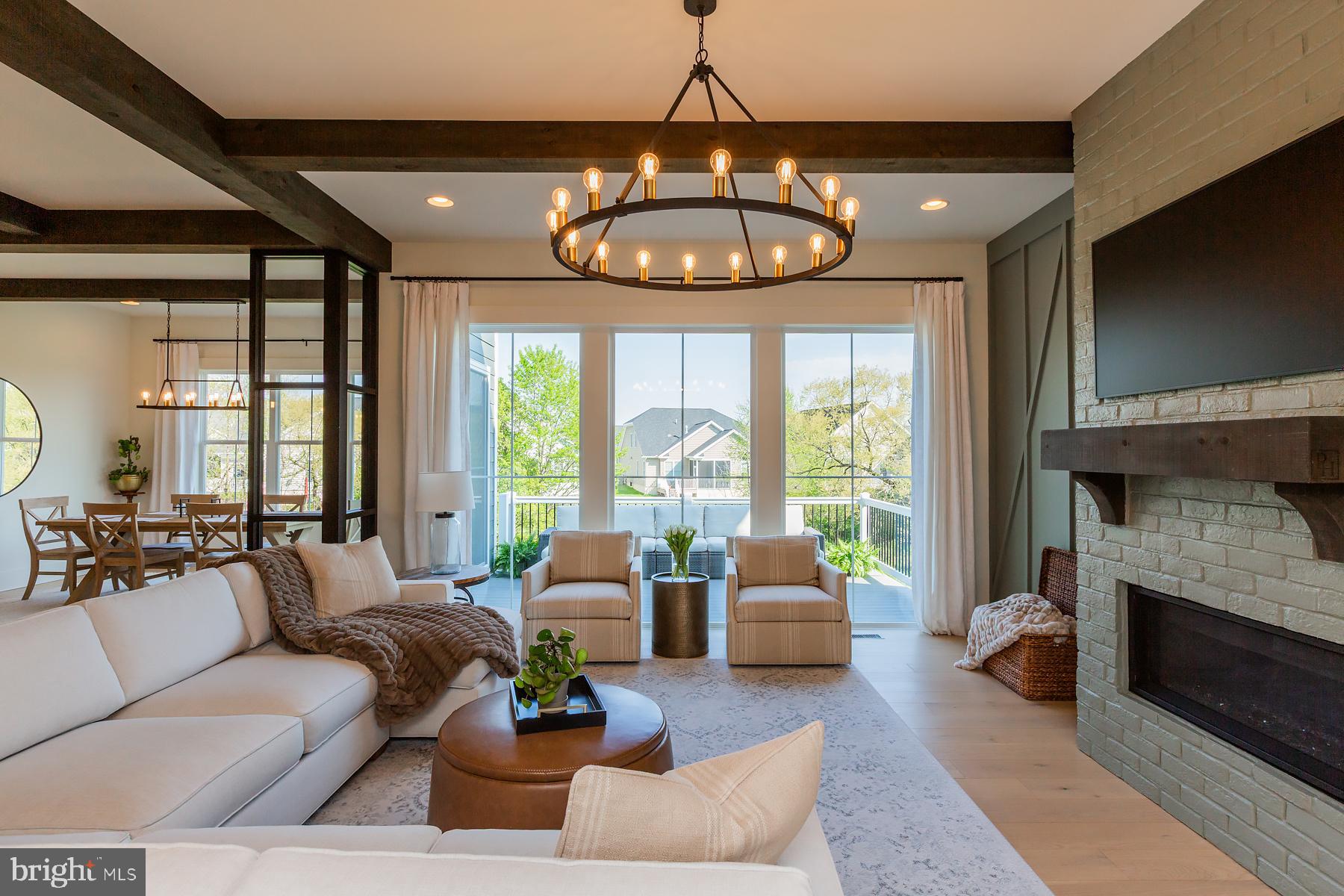 LITITZ BEND - Residential