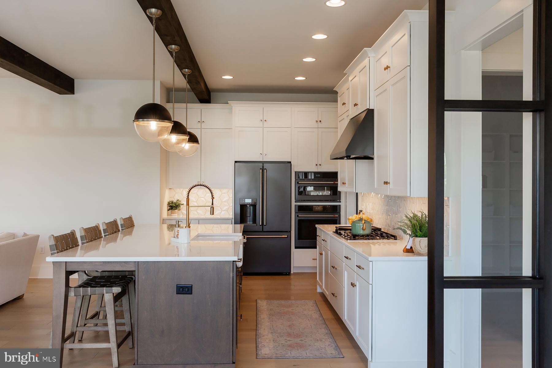 LITITZ BEND - Residential