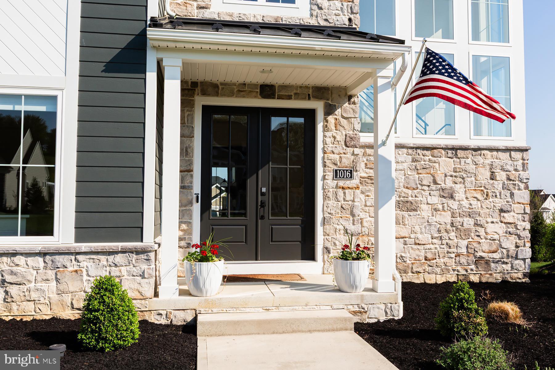 LITITZ BEND - Residential