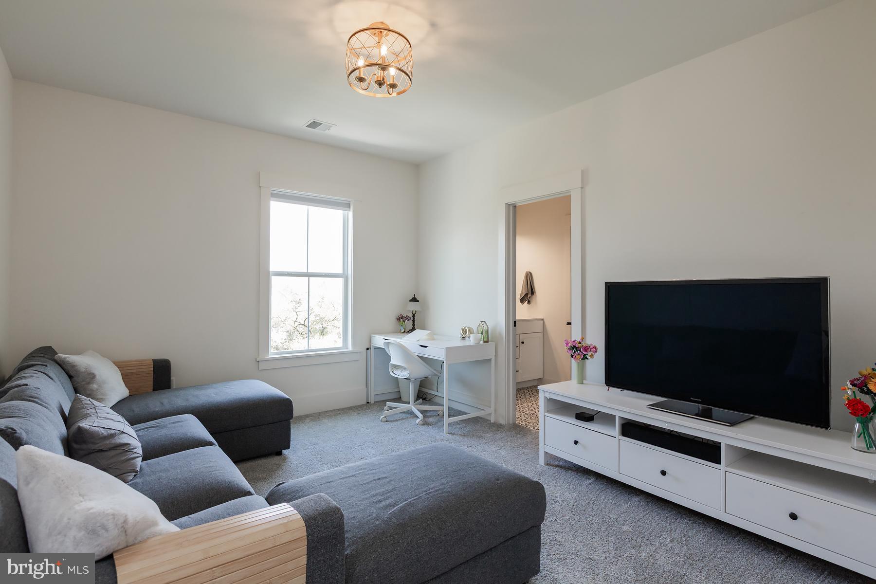 LITITZ BEND - Residential