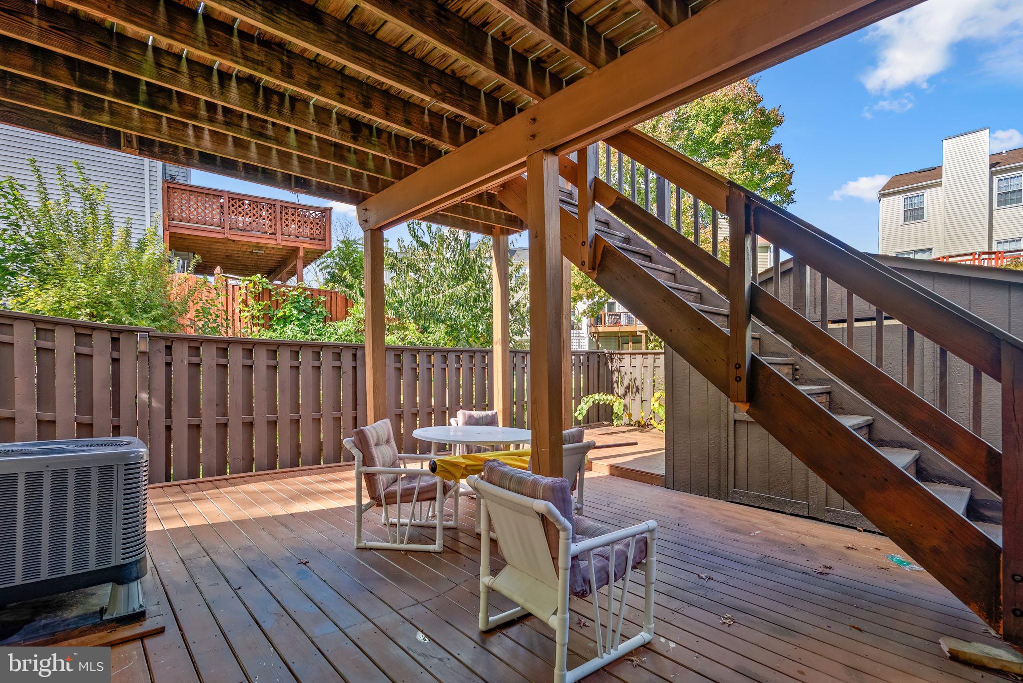 GLEN ORA - Residential