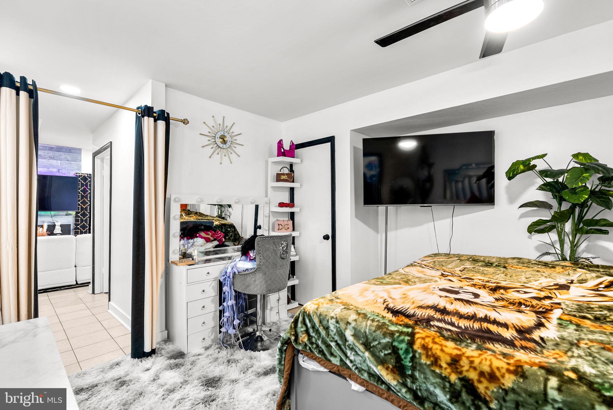 GLEN ORA - Residential