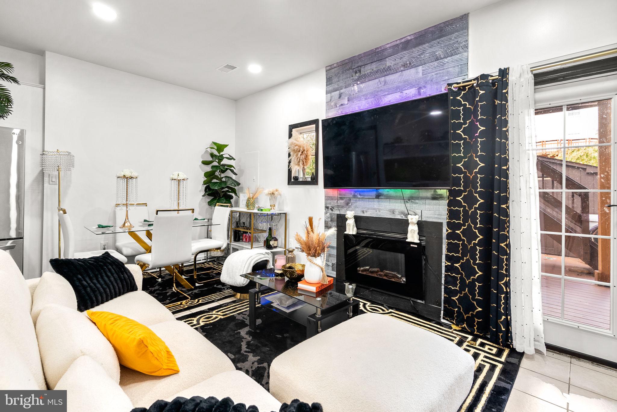 GLEN ORA - Residential