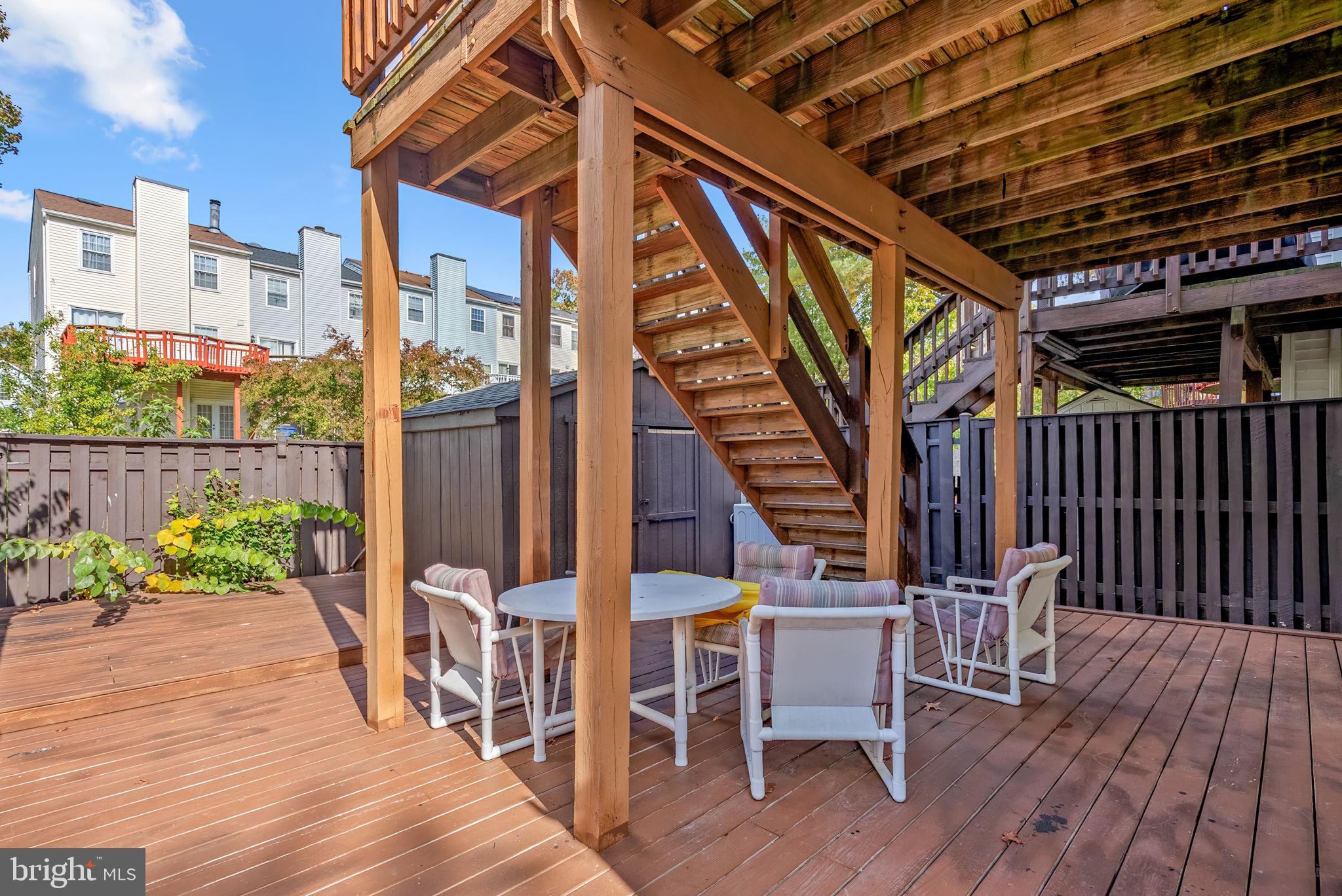 GLEN ORA - Residential