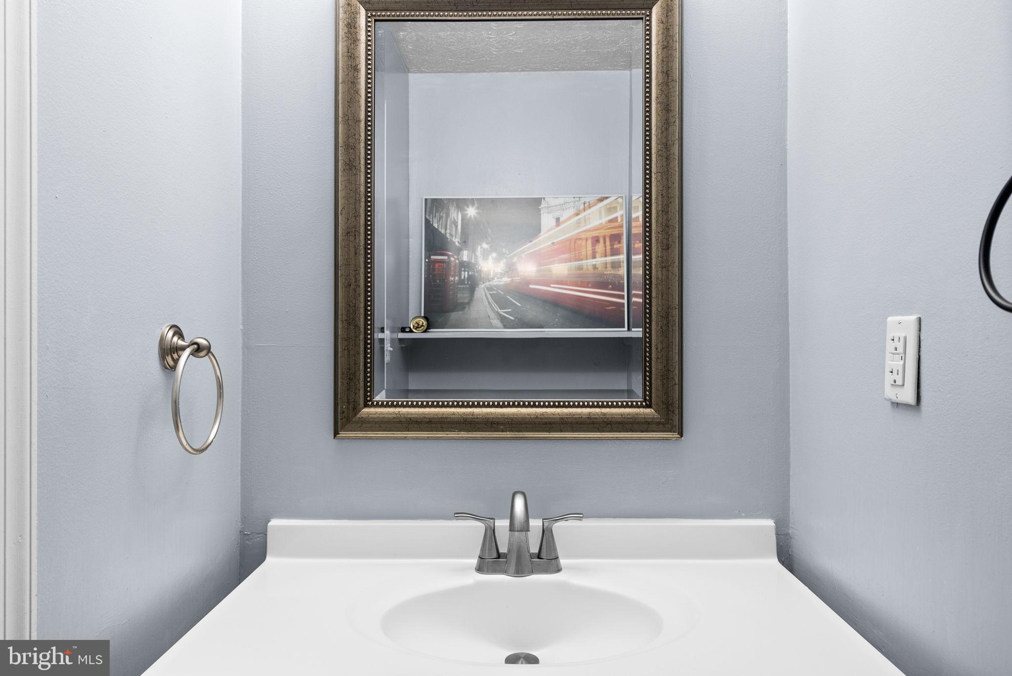 GLEN ORA - Residential