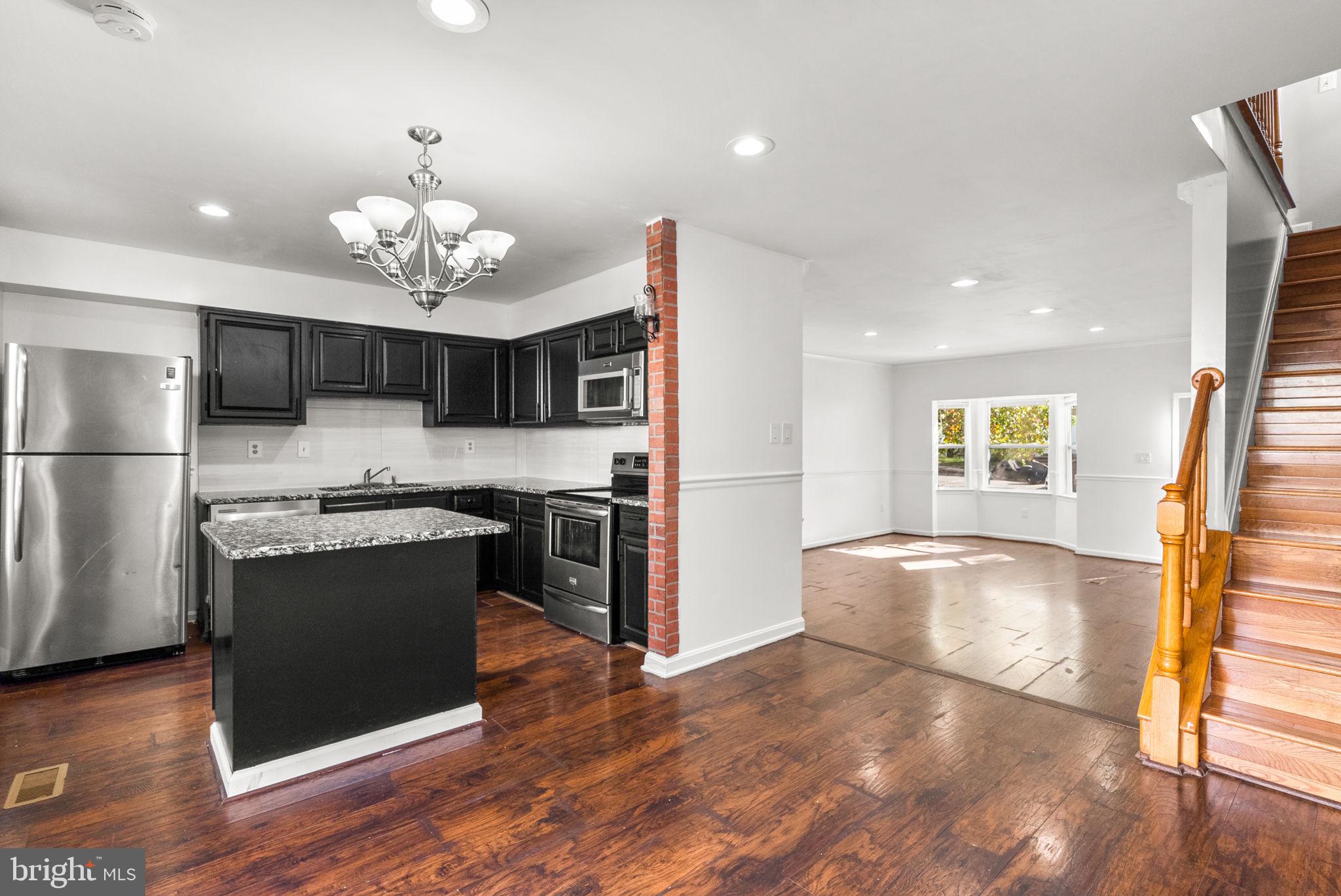 GLEN ORA - Residential