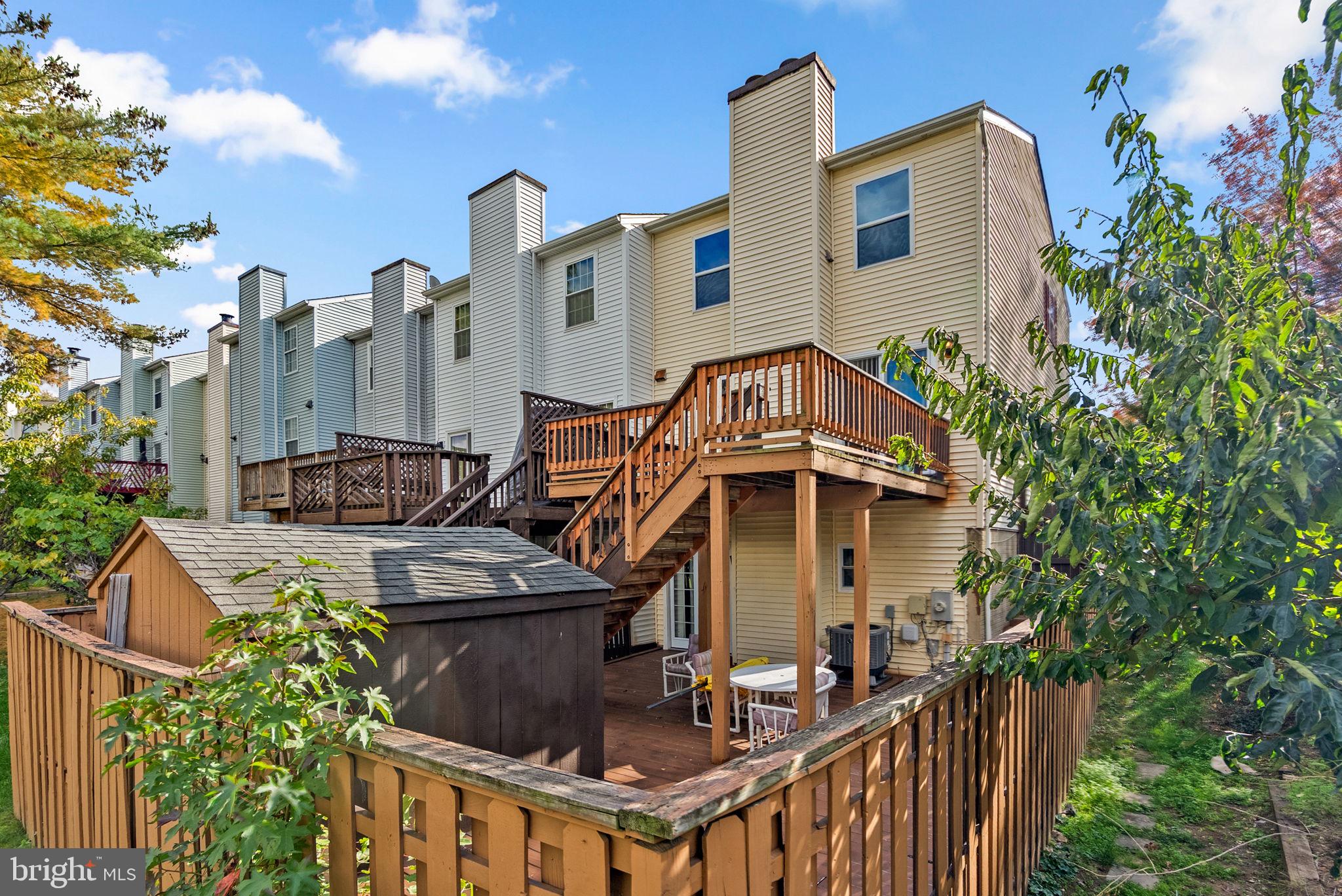 GLEN ORA - Residential