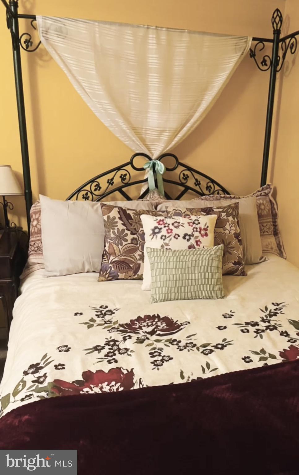 CANNON BLUFF/BACON RACE - Residential