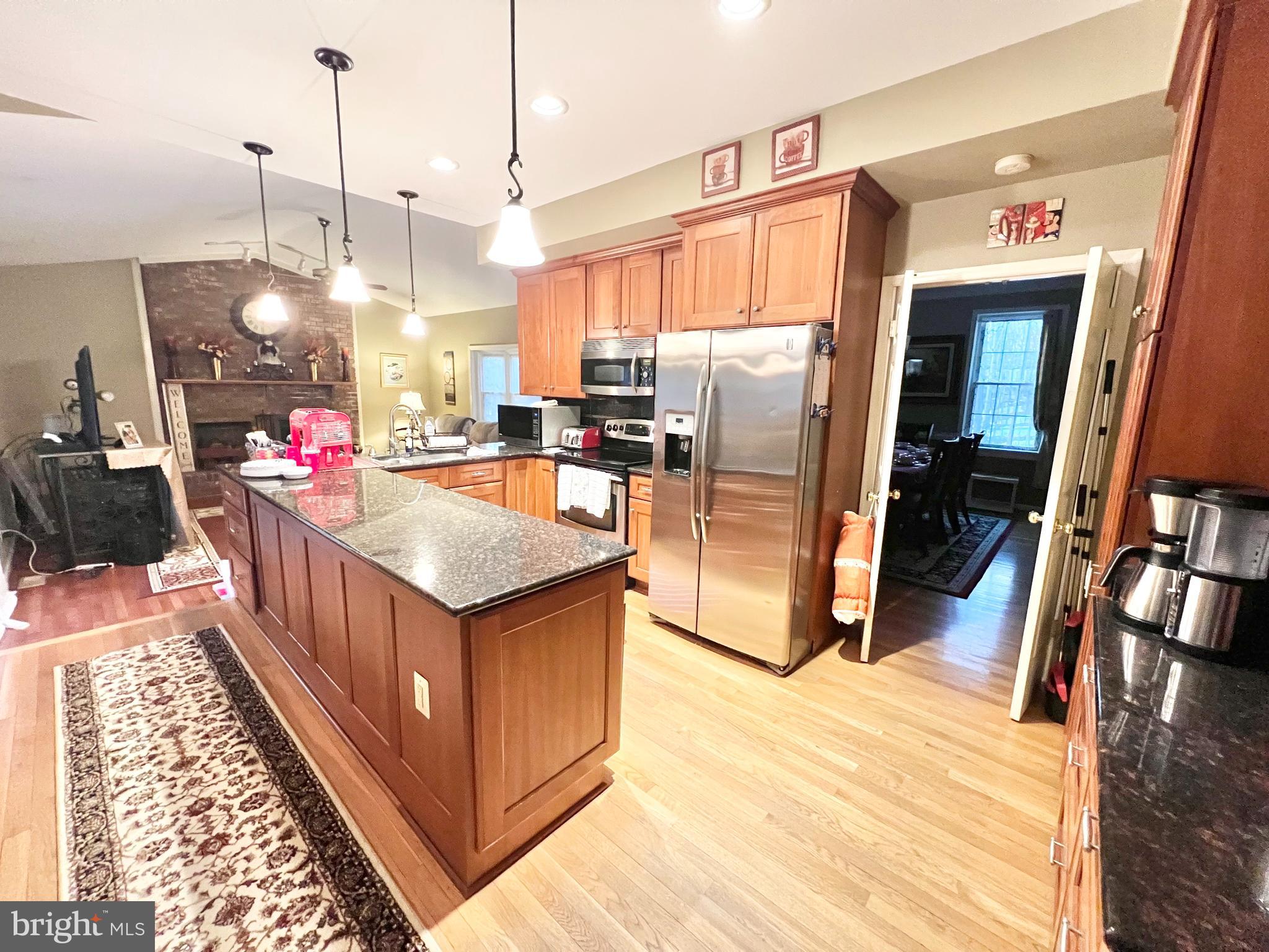 CANNON BLUFF/BACON RACE - Residential