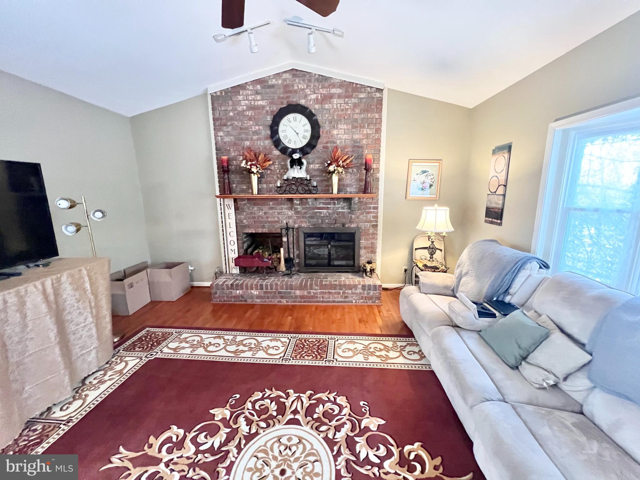 CANNON BLUFF/BACON RACE - Residential