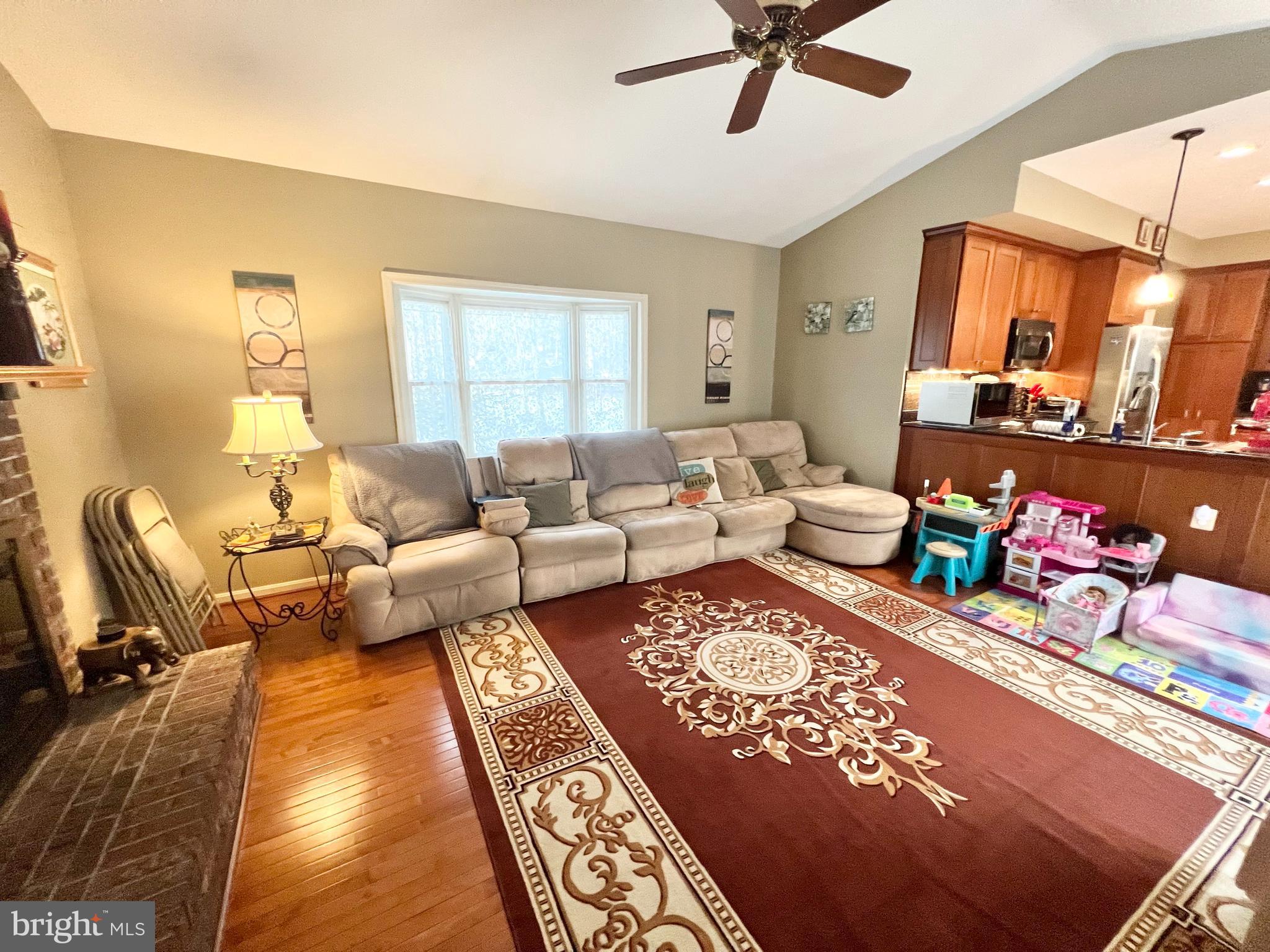 CANNON BLUFF/BACON RACE - Residential