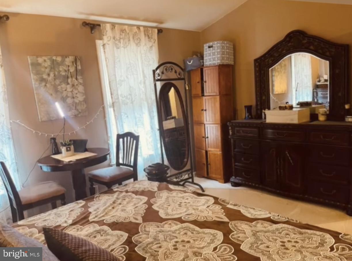 CANNON BLUFF/BACON RACE - Residential