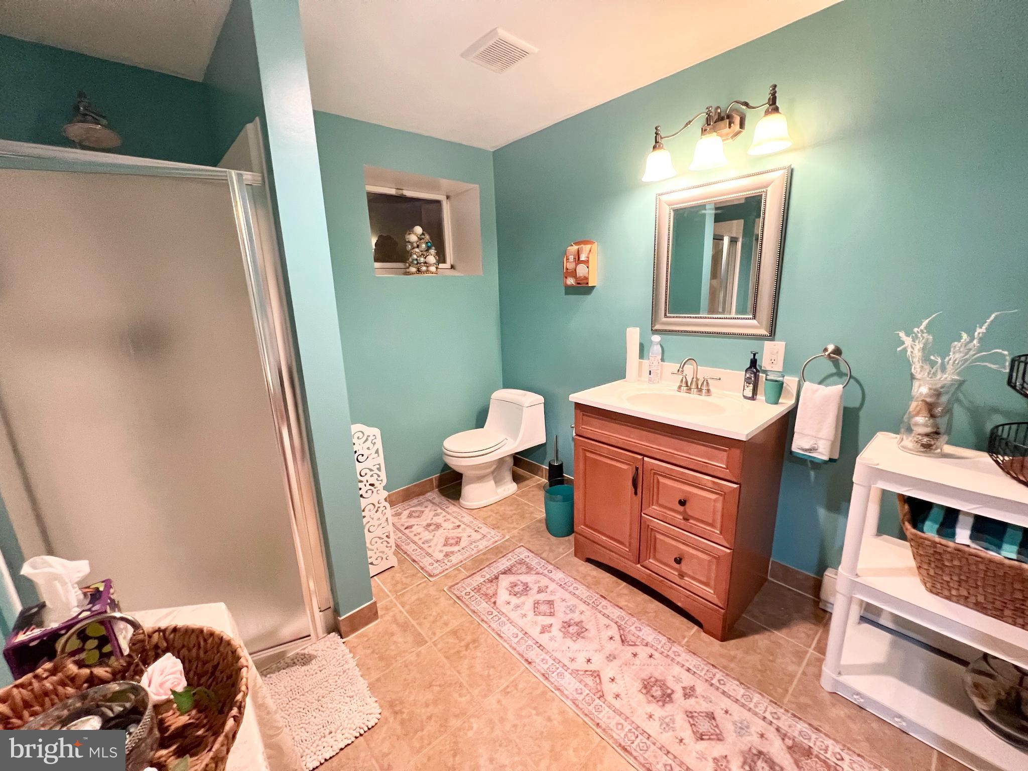 CANNON BLUFF/BACON RACE - Residential