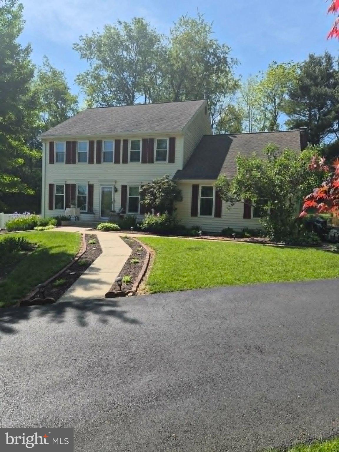 RIDGEWOOD GLEN - Residential