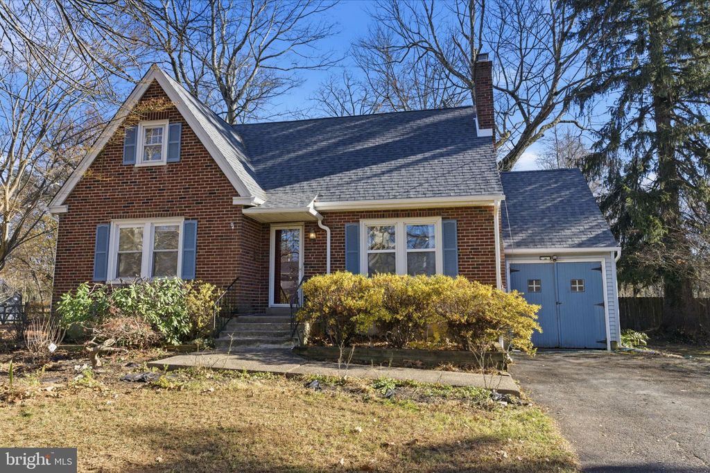 Photo of 1323 School Ln, WARRINGTON, PA 18976 (MLS # PABU2109988)