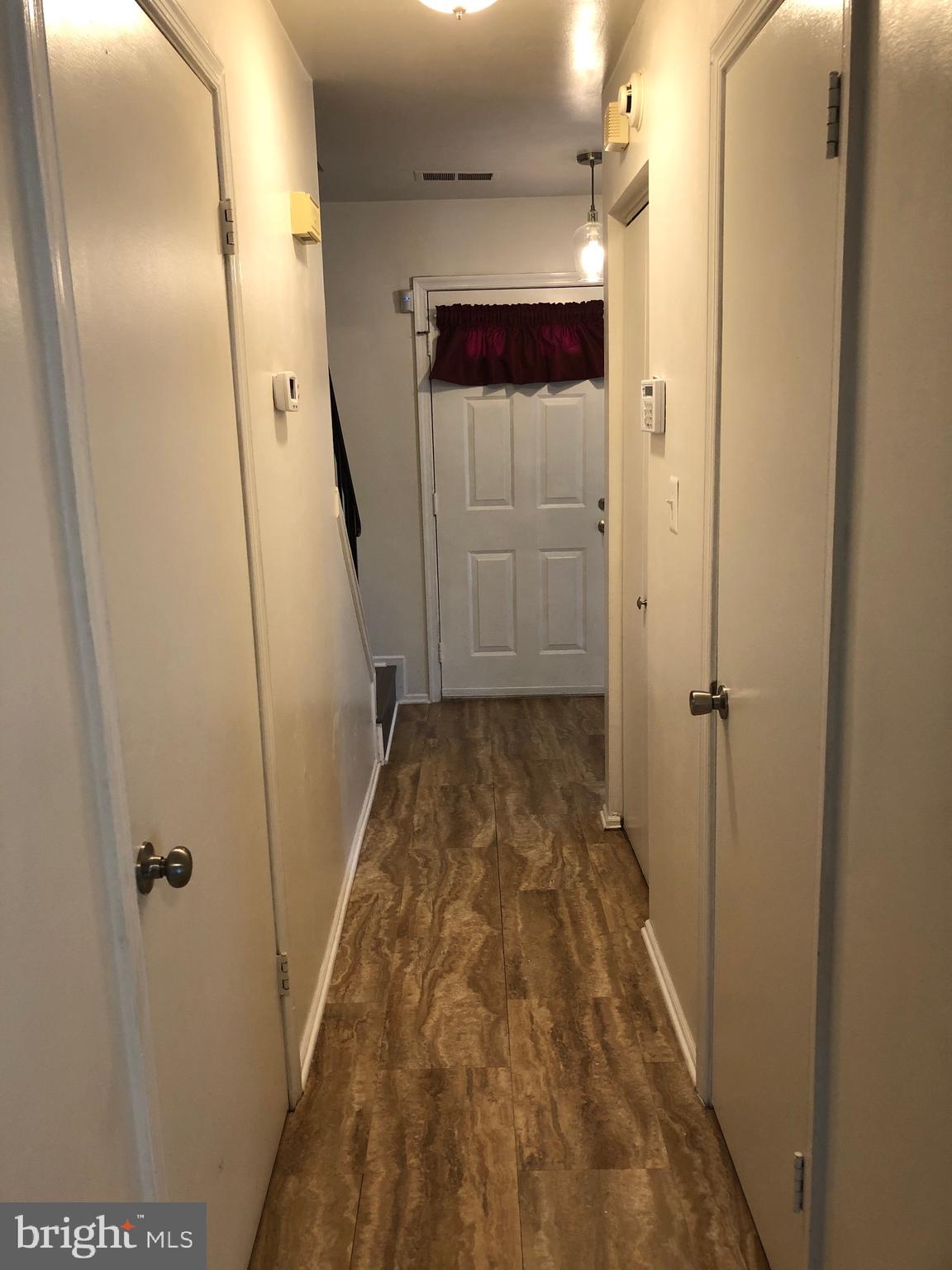 WAKEFIELD SQUARE - Residential Lease