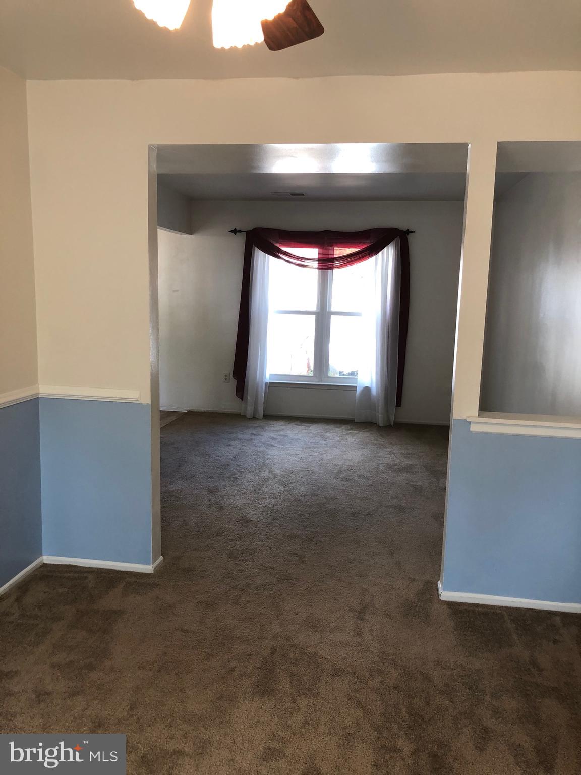 WAKEFIELD SQUARE - Residential Lease